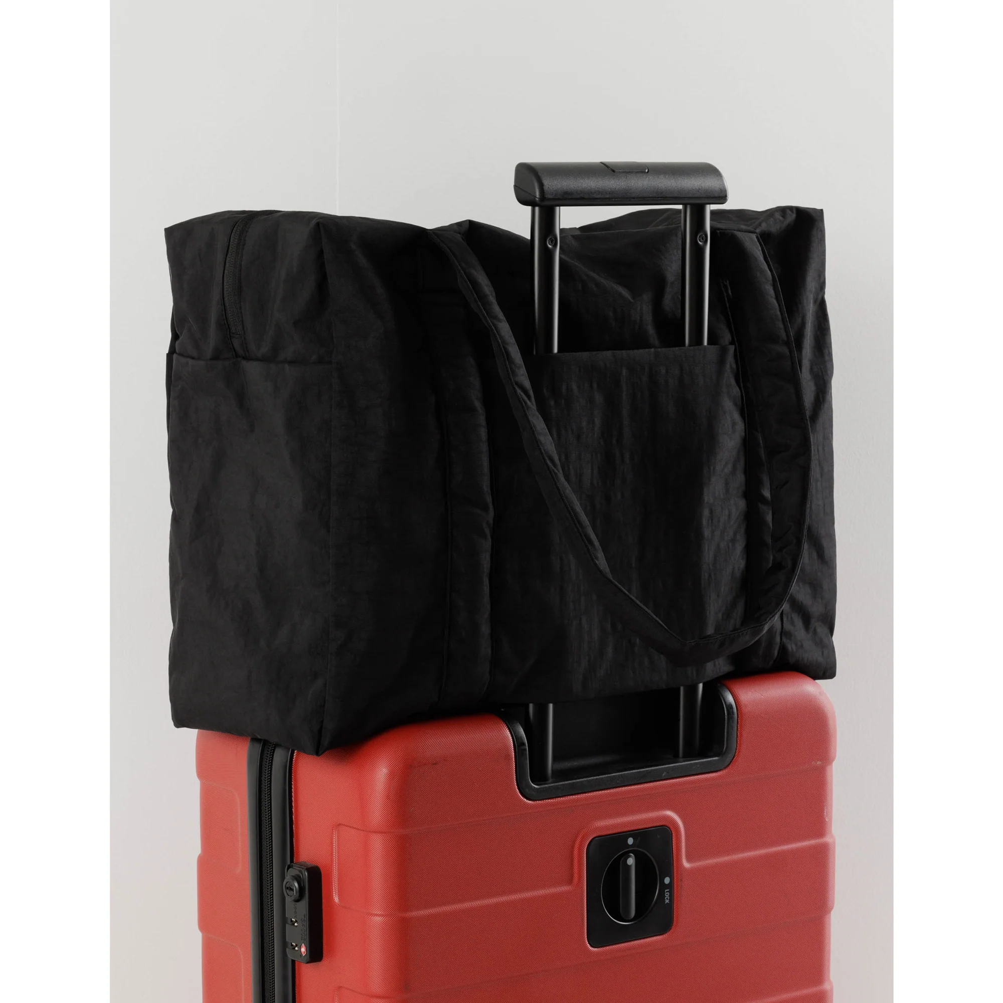 Baggu Cloud Carry-On, Black - Image 2