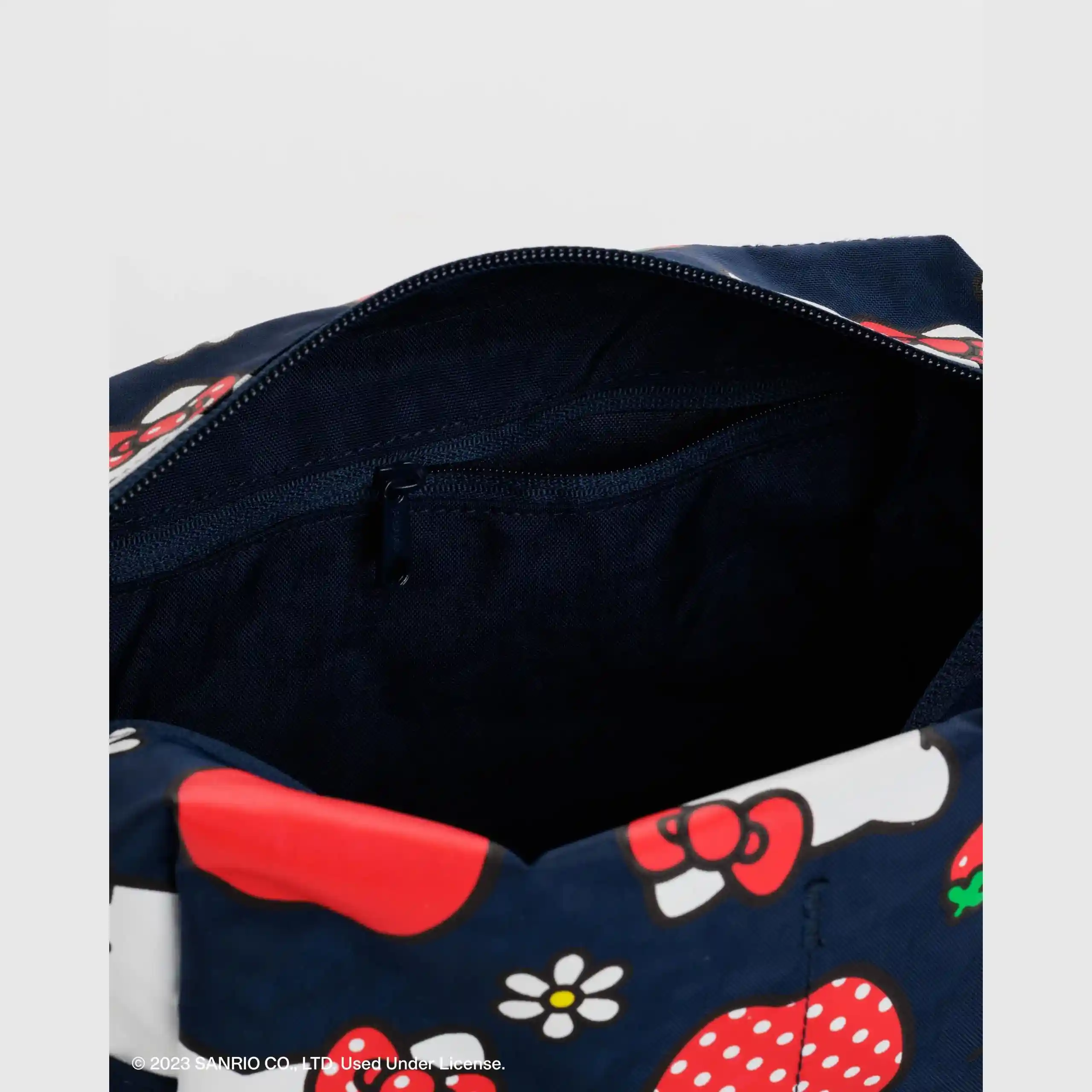 Baggu Dopp Kit, hello kitty apple - Image 3