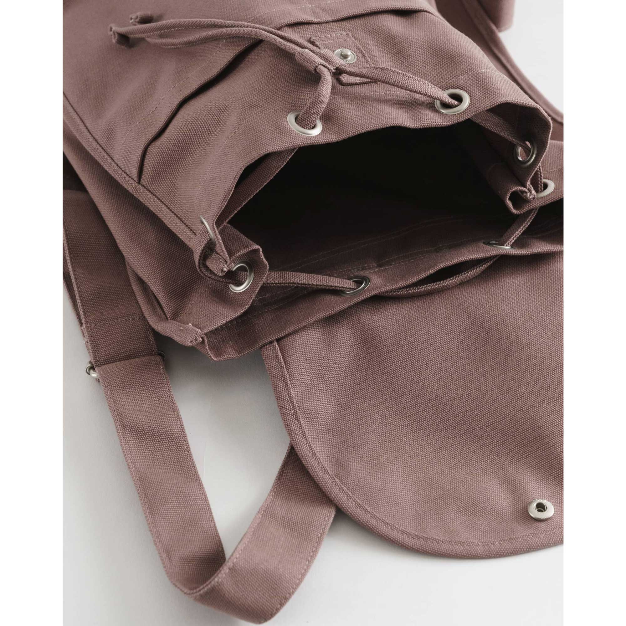 Baggu Drawstring Backpack, peppercorn - Image 3