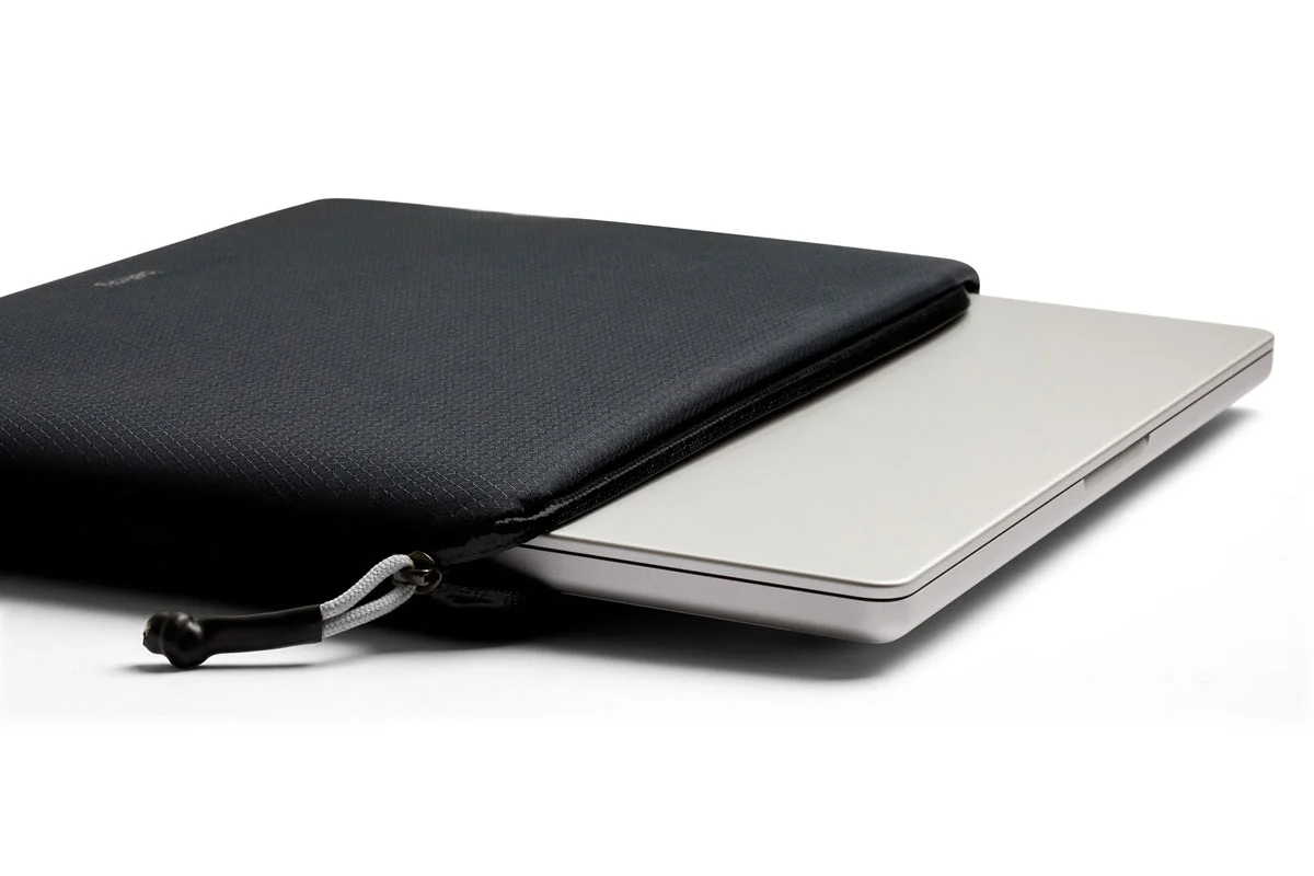 Bellroy Lite Laptop Sleeve 16", Shadow - Image 2