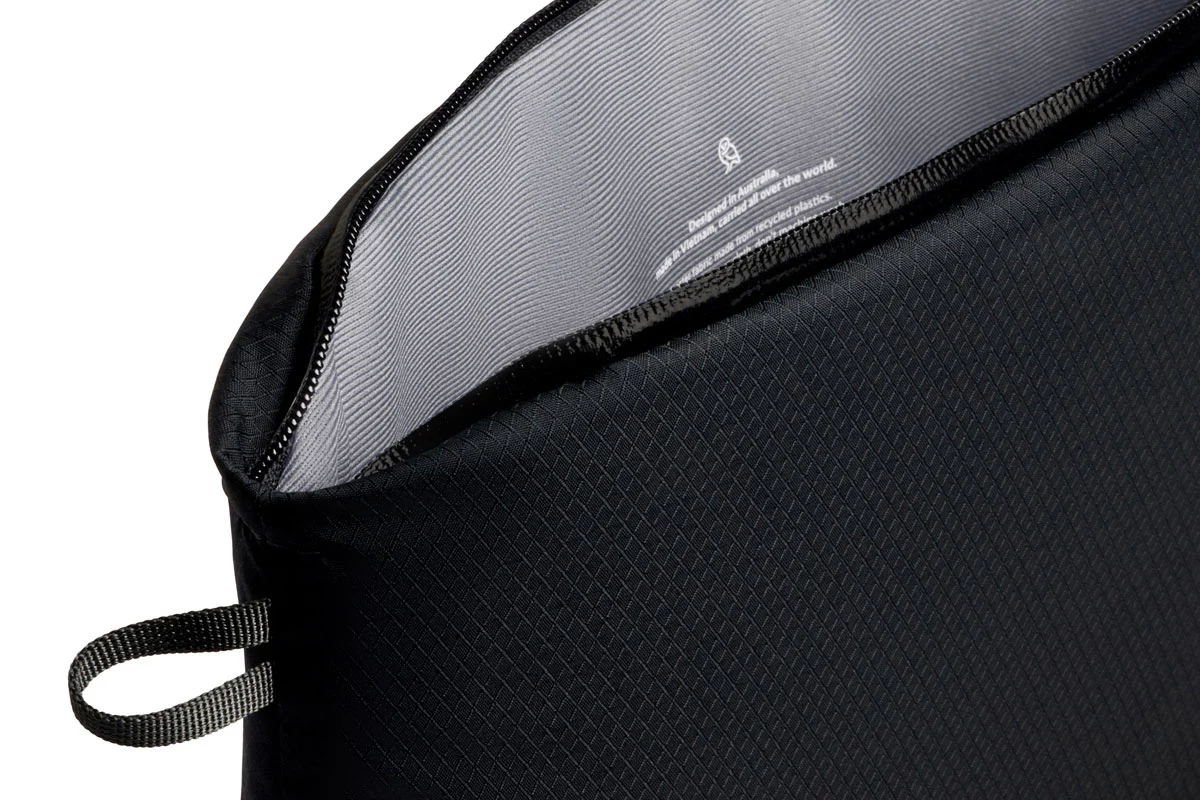Bellroy Lite Laptop Sleeve 16", Shadow - Image 5