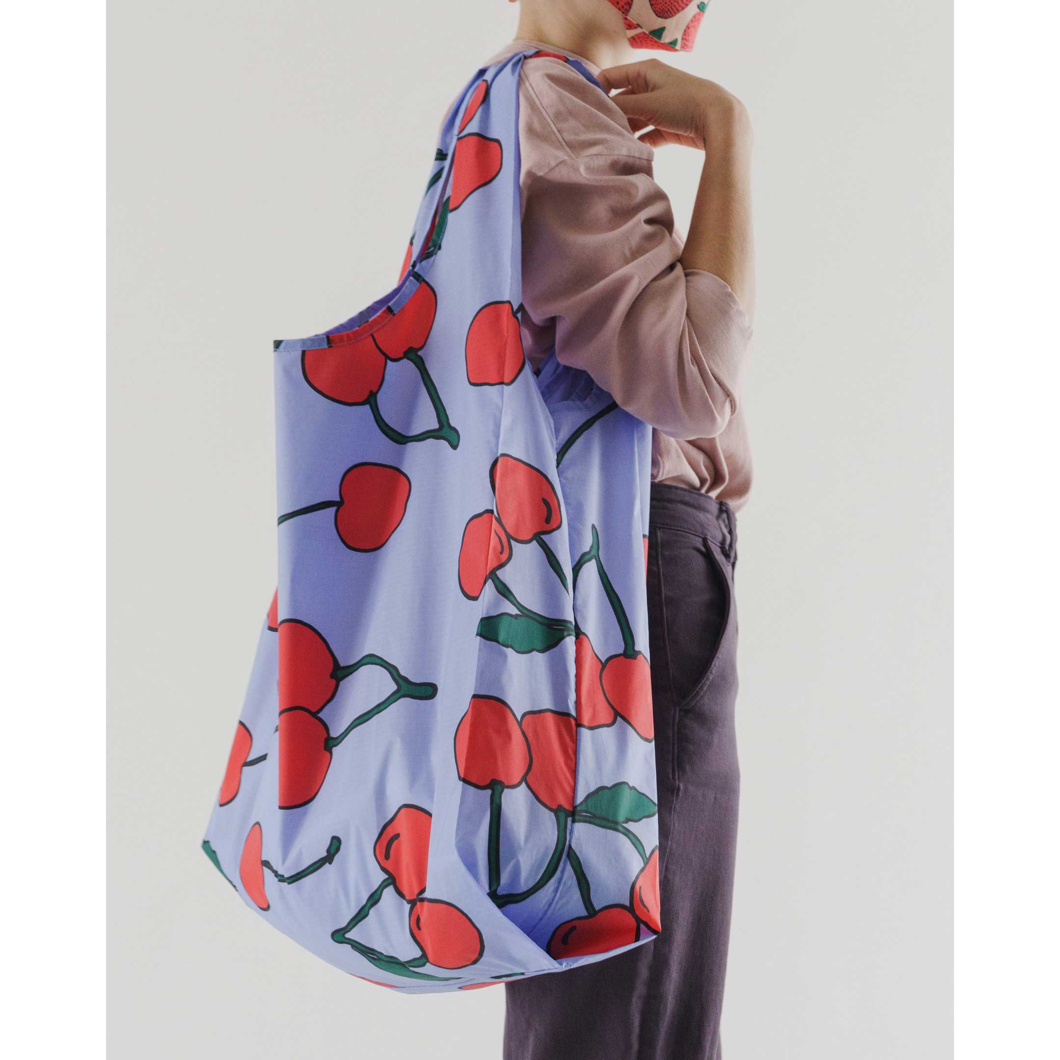 Big Baggu, big cherry - Image 3
