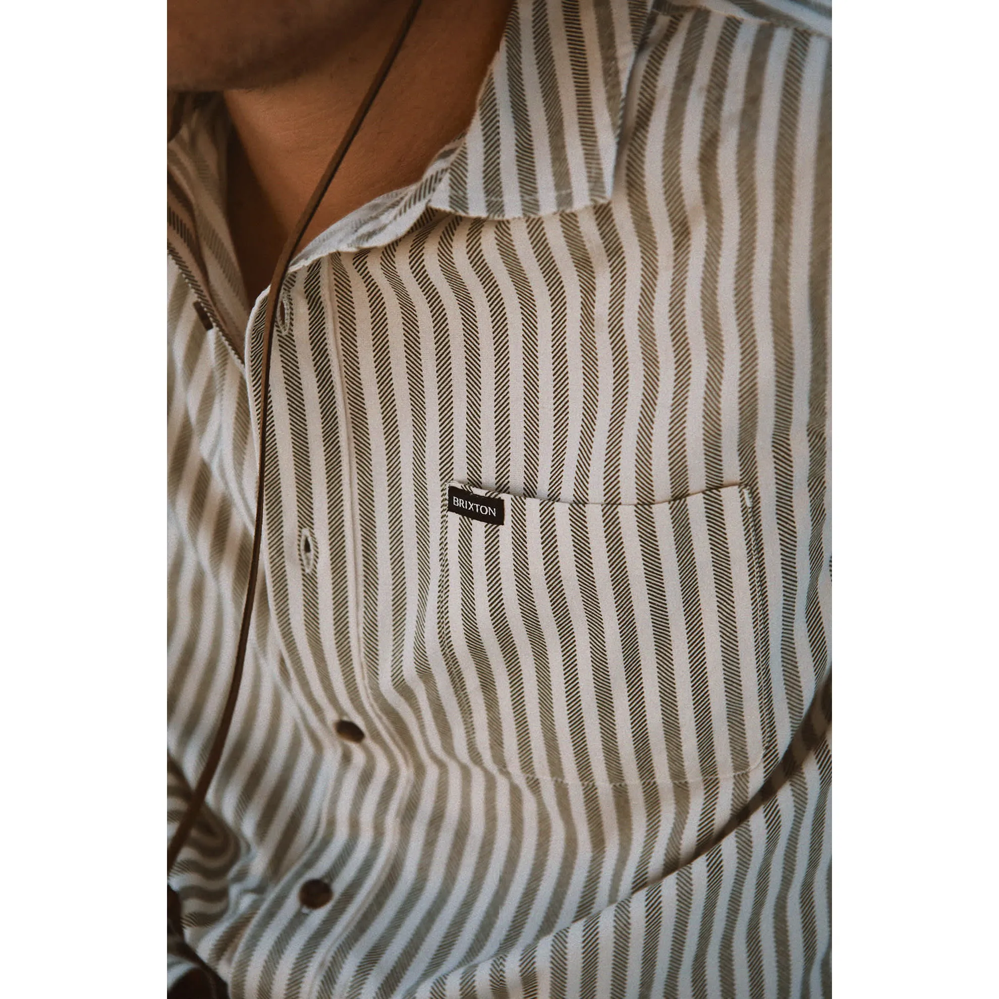 Brixton Charter Print Short Sleeve Woven, whitecap/ivy green stripe - Image 5