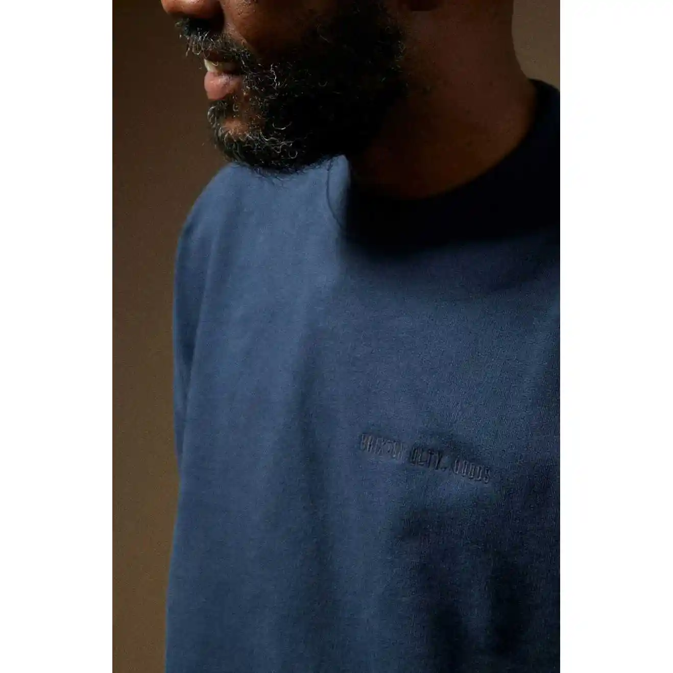 Brixton Embroidered Heavy Weight Crew, washed navy - Image 4