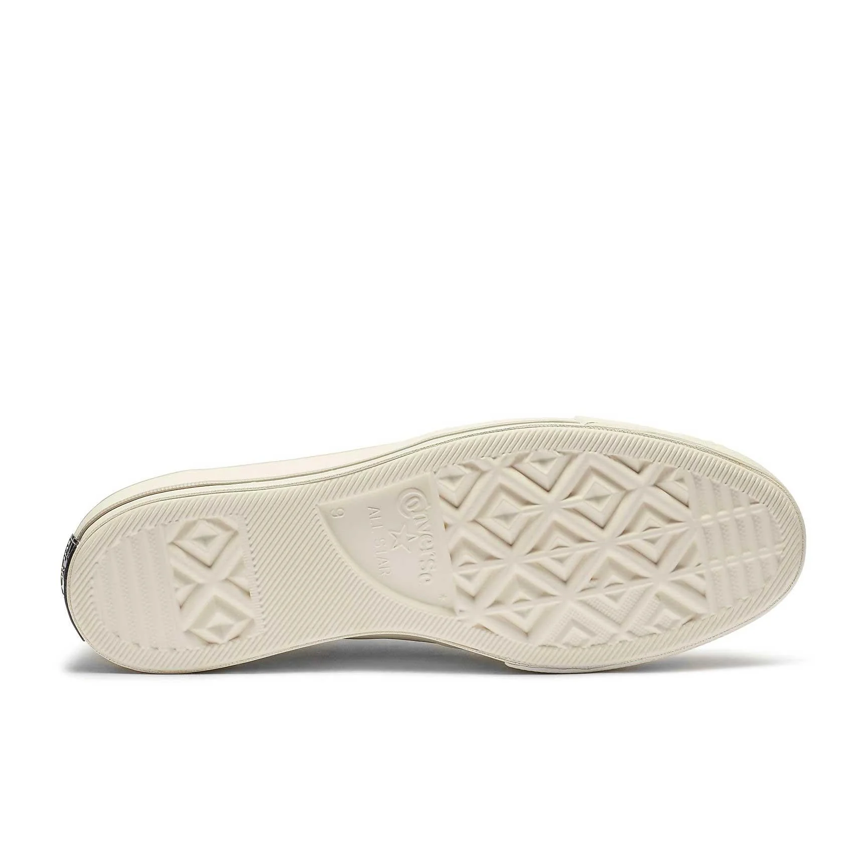 Converse Chuck 70 Luxe Leather Low Top - Image 3