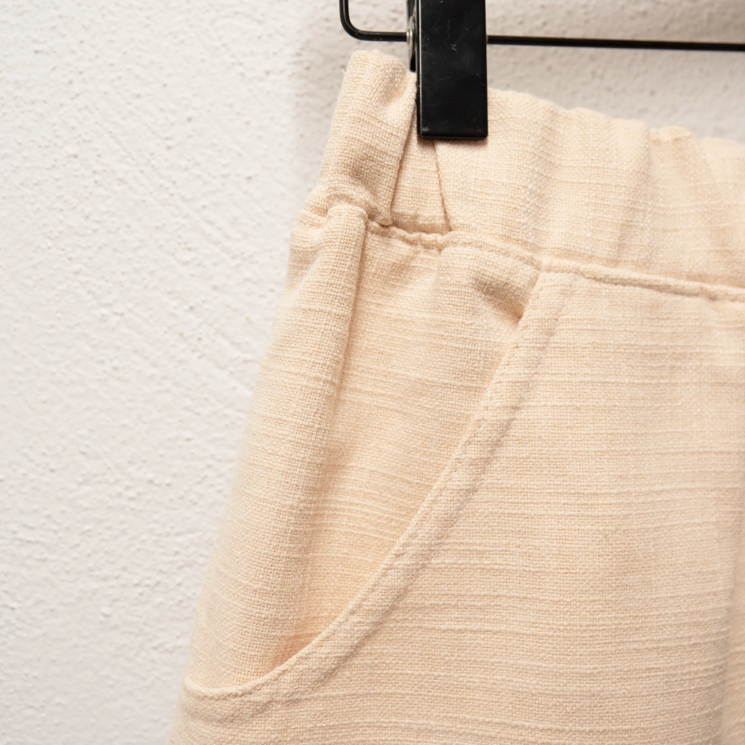 CUB Womens Alia Shorts, light peach linen - Image 3