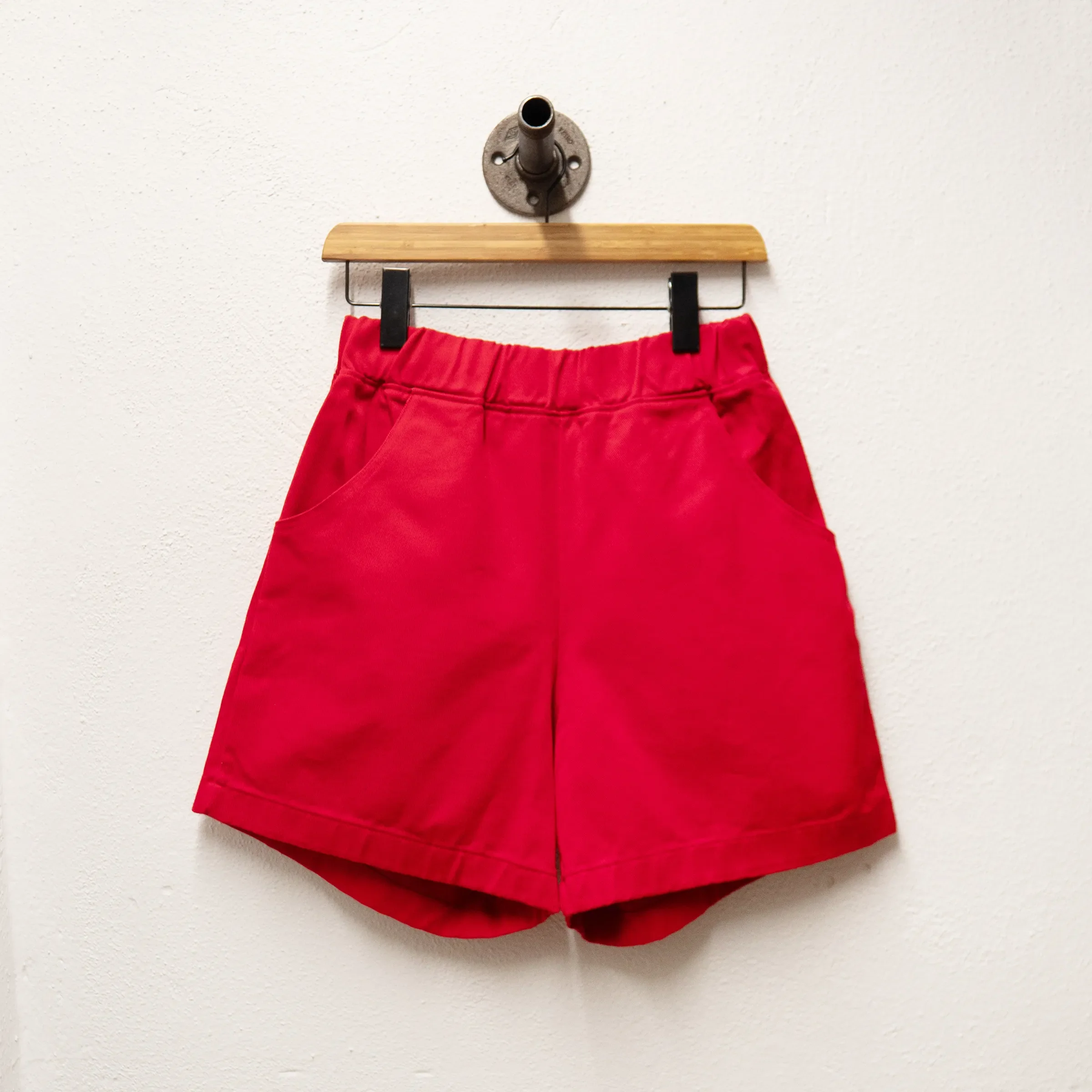 CUB Alia Shorts, red bull denim