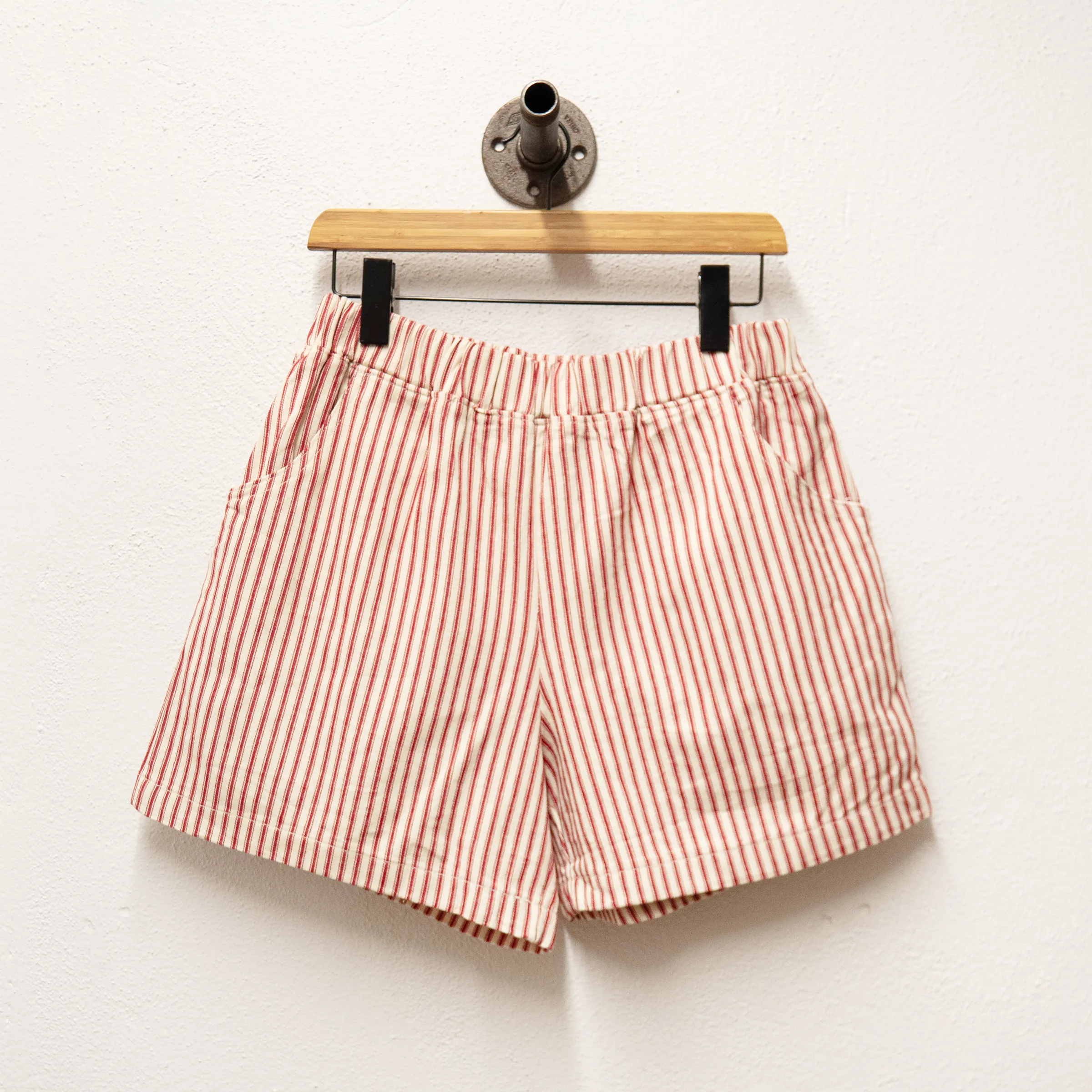 CUB Alia Shorts, red stripe