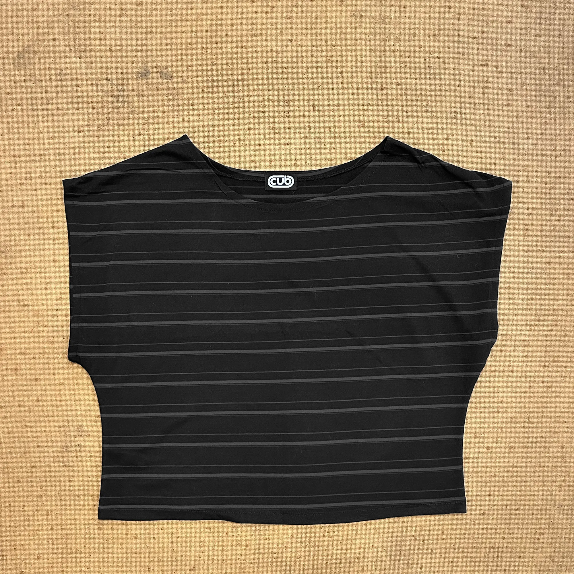 CUB Sam Tee, black stripe