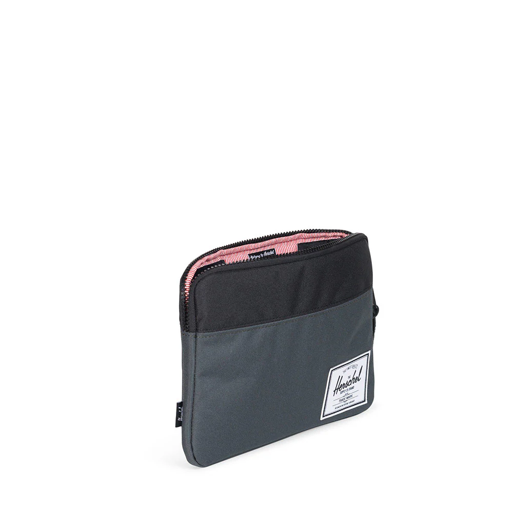 Herschel Anchor Sleeve, 600D Poly Dark Shadow/Black, 13" - Image 2