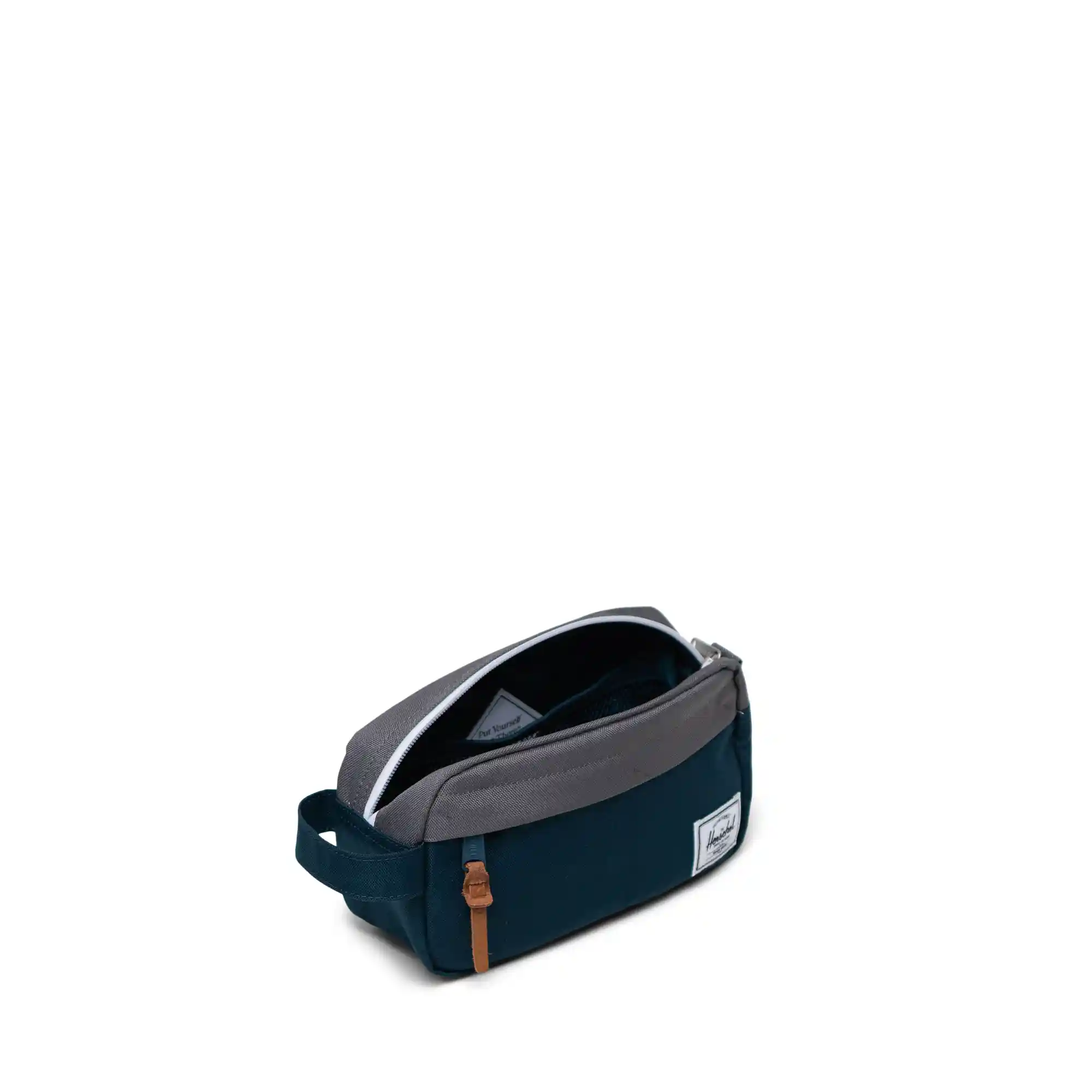 Herschel Chapter Small Travel Kit, reflecting pond/gargoyle - Image 2