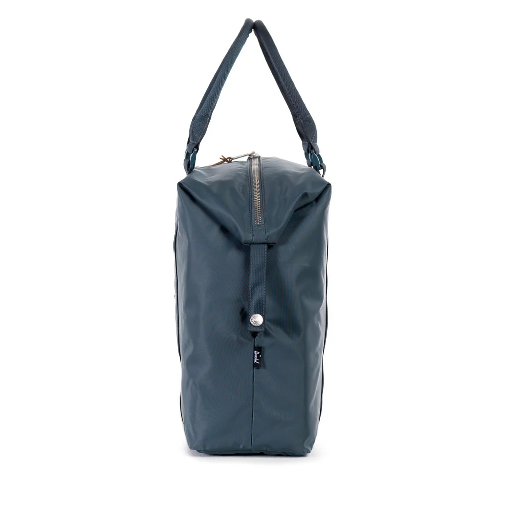 Herschel Strand Nylon Bag - Navy - Image 3