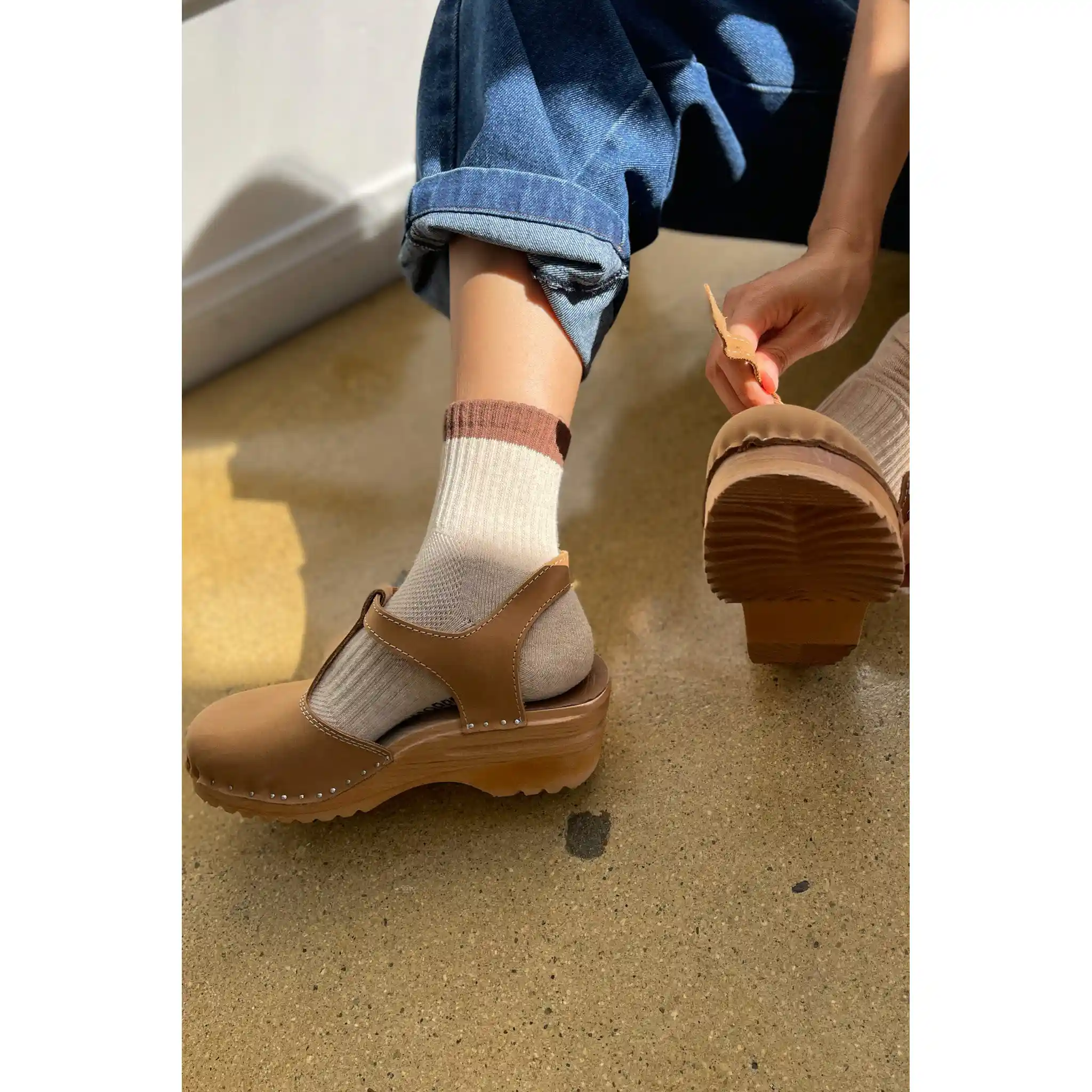 Le Bon Shoppe Womens Color Block Girlfriend Socks, black coffee - Image 4