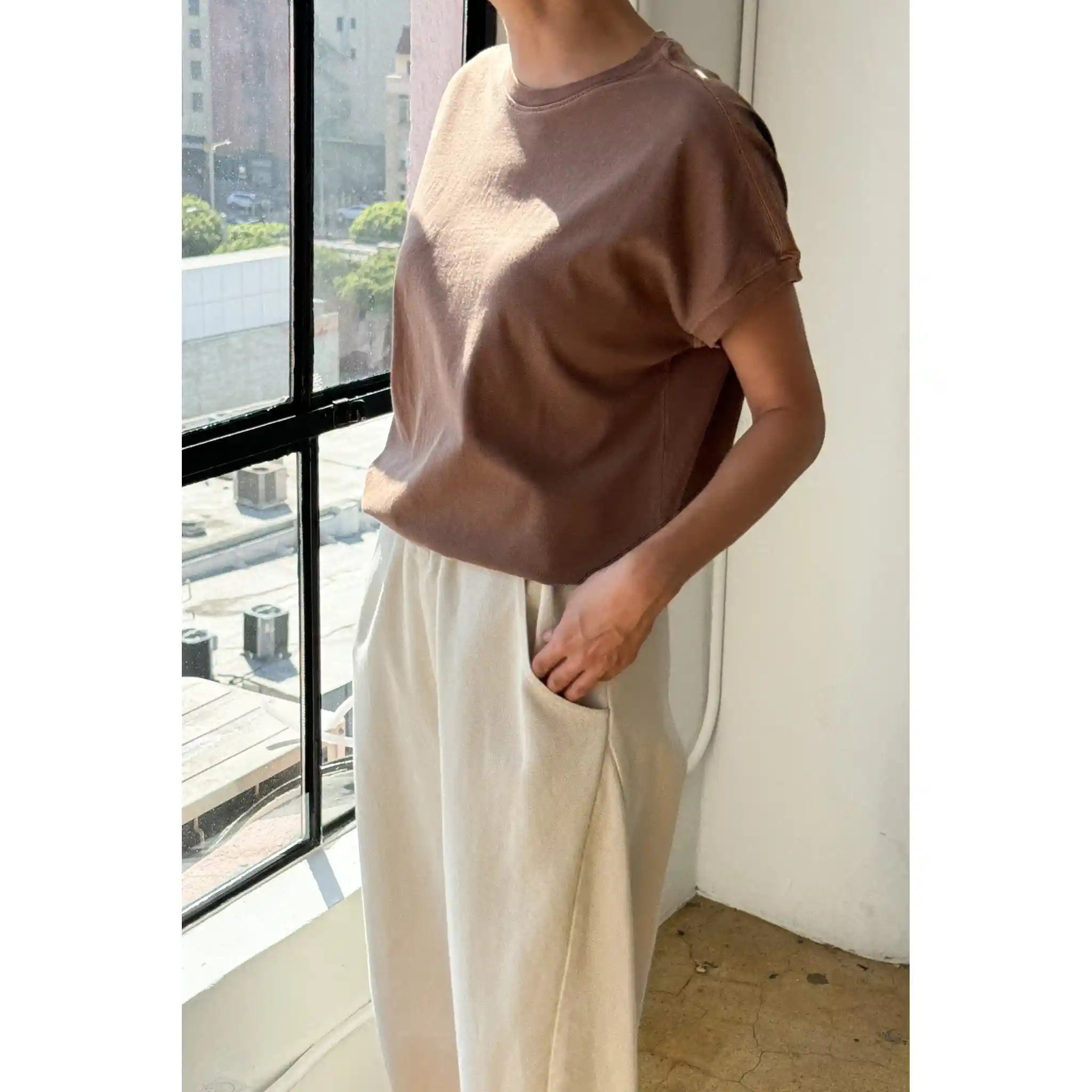 Le Bon Shoppe Ease Tee, chocolate - Image 8