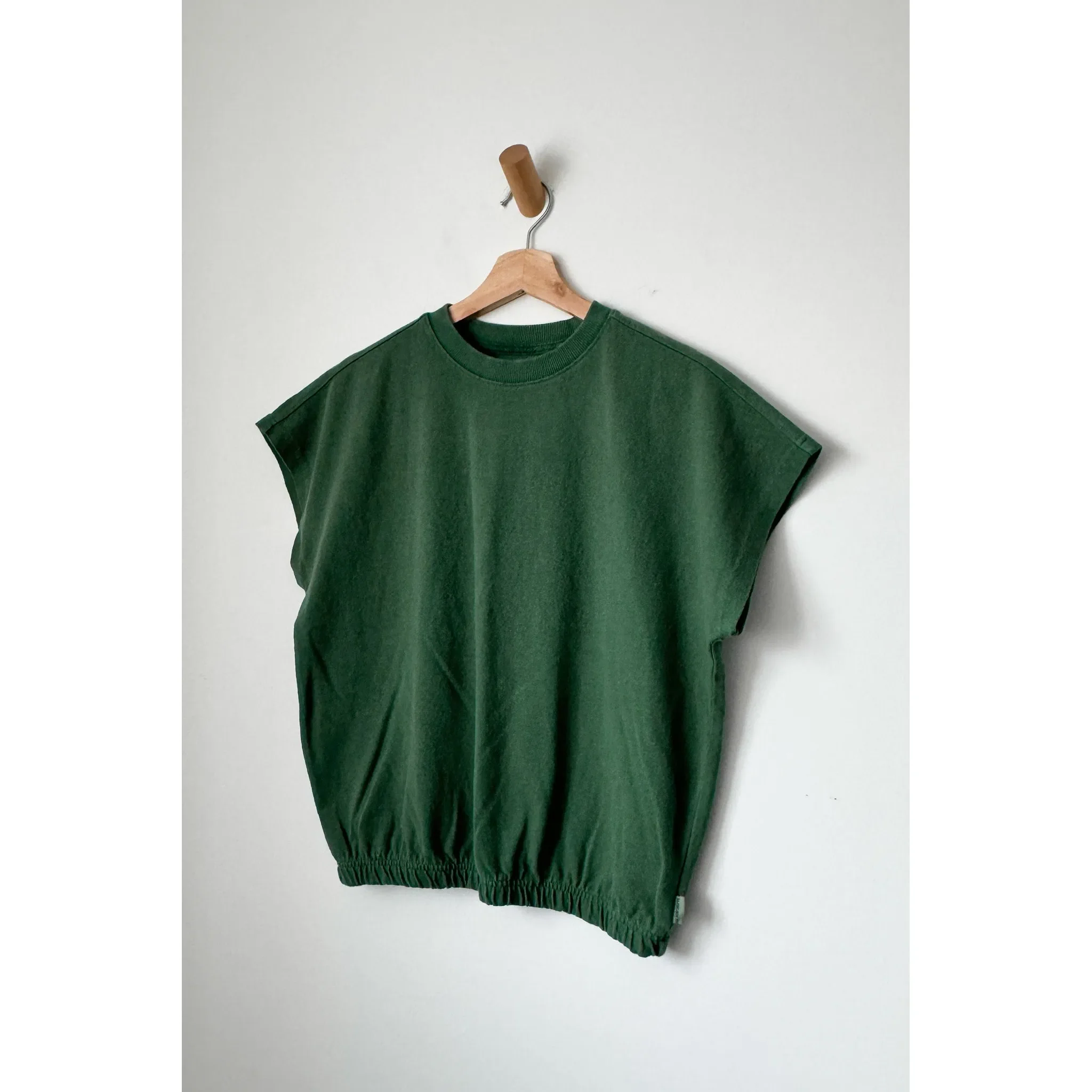 Le Bon Shoppe Fei Tee, basil - Image 2