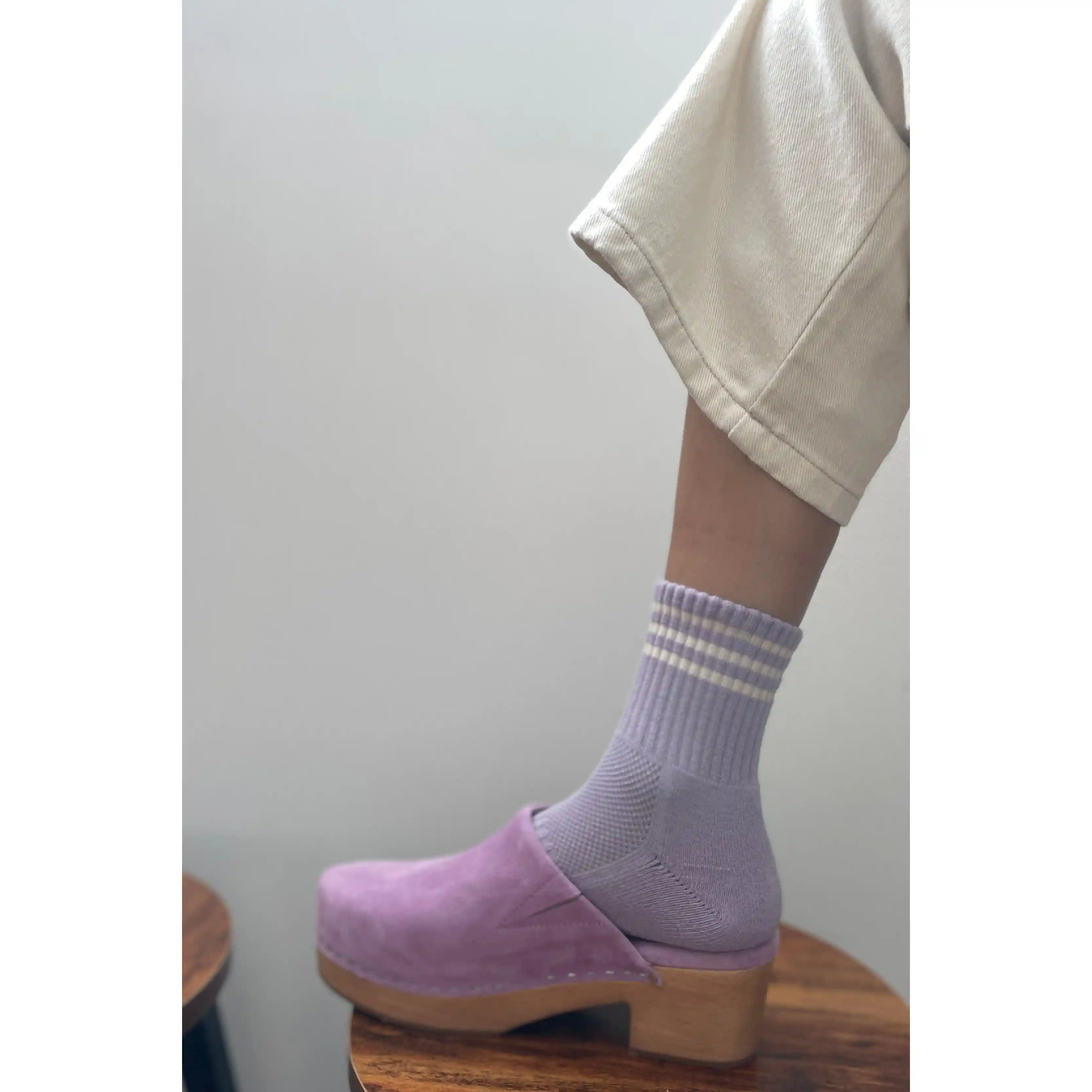 Le Bon Shoppe Girlfriend Socks, iris - Image 4