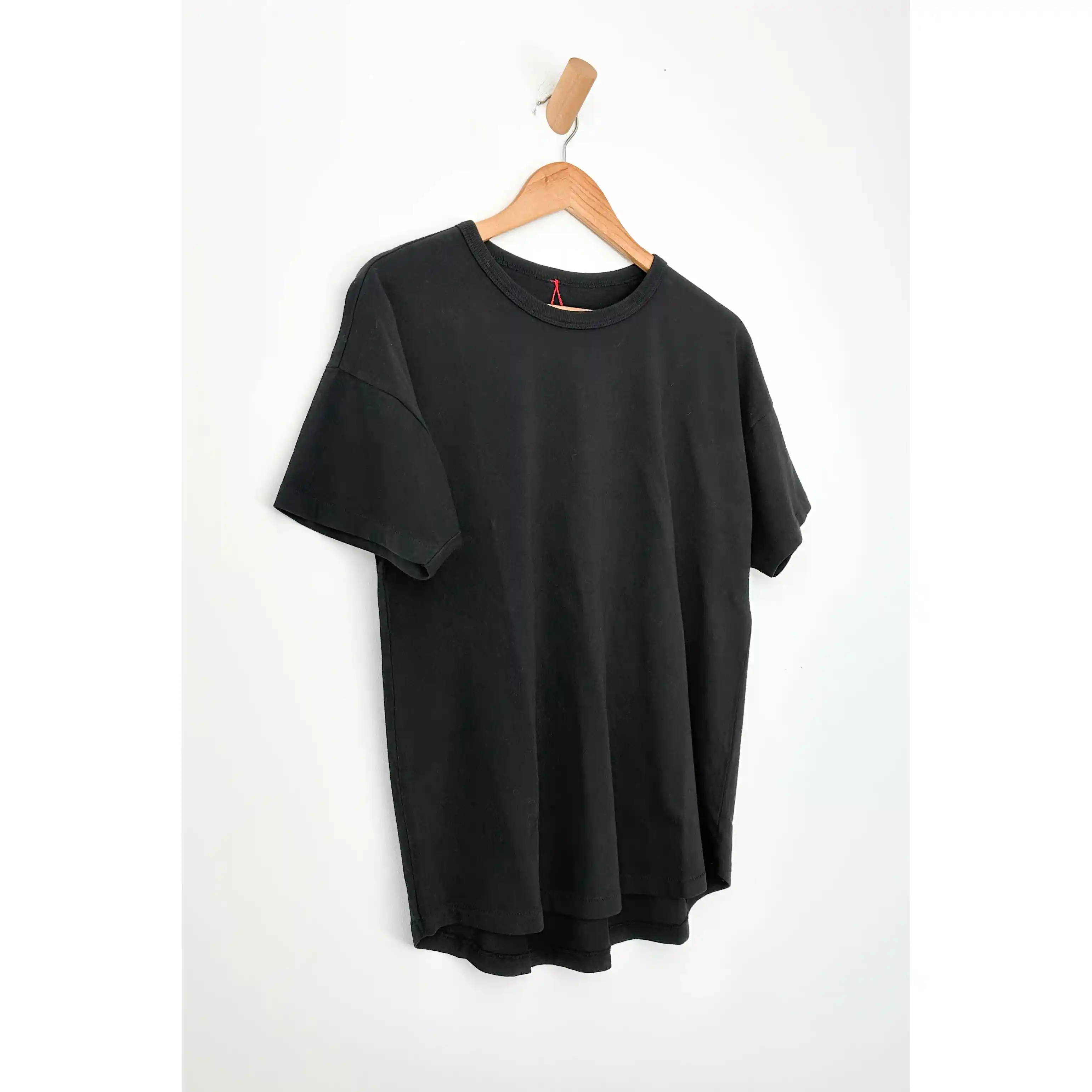 Le Bon Shoppe Womens Her Tee, true black - Image 3