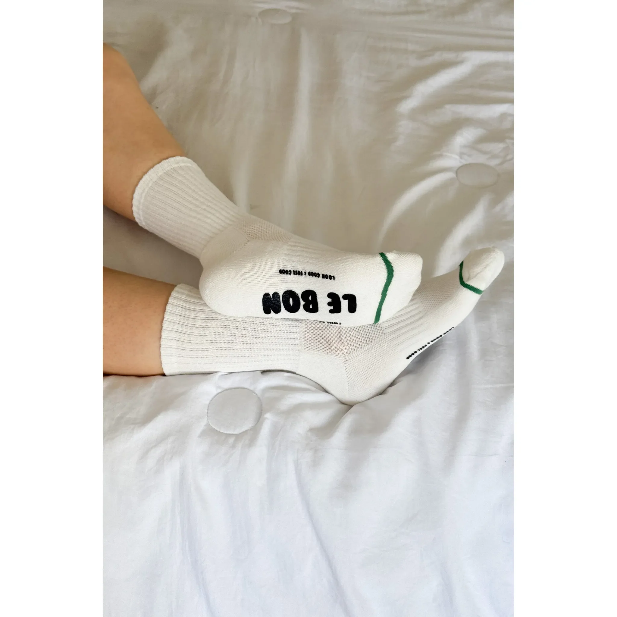 Le Bon Shoppe Hugger Socks, white/ black - Image 2