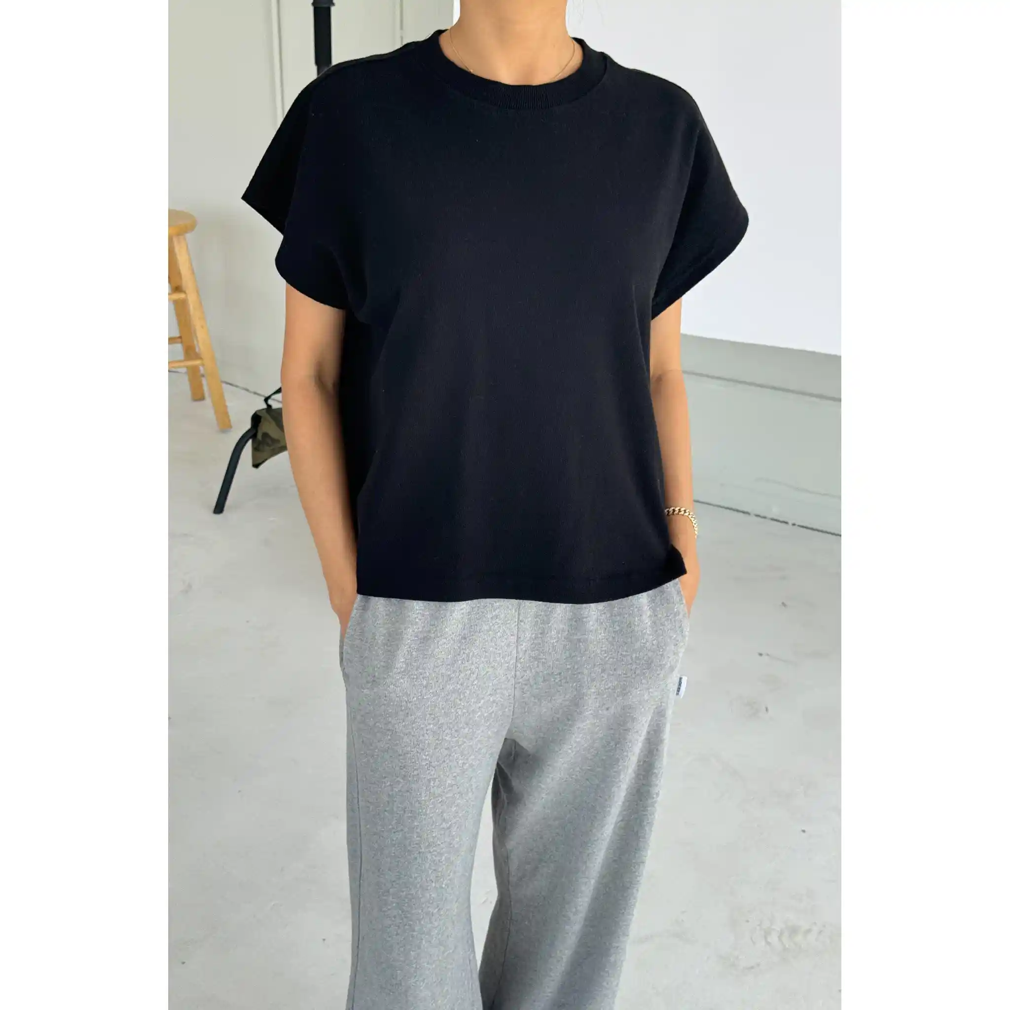 Le Bon Shoppe Jeanne Tee, black