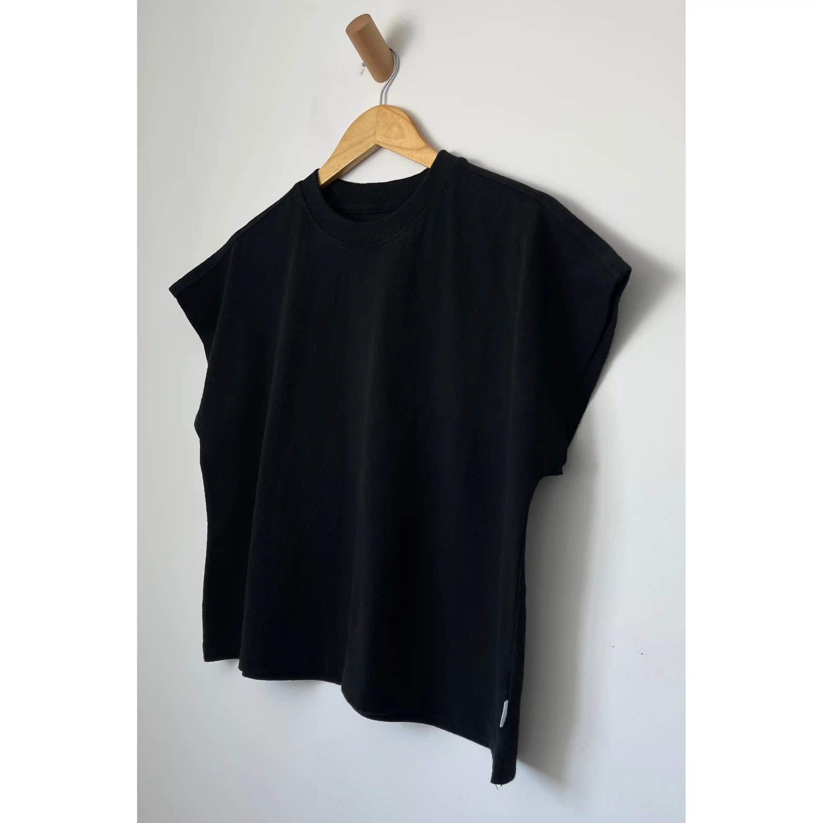 Le Bon Shoppe Jeanne Tee, black - Image 4
