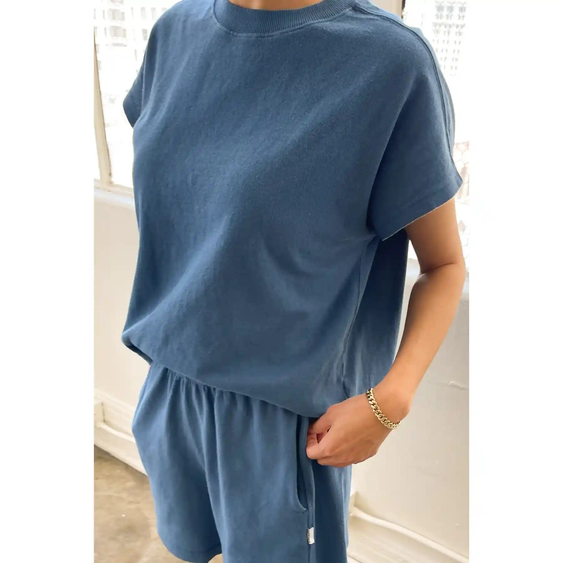 Le Bon Shoppe Womens Jeanne Tee, ocean - Image 2