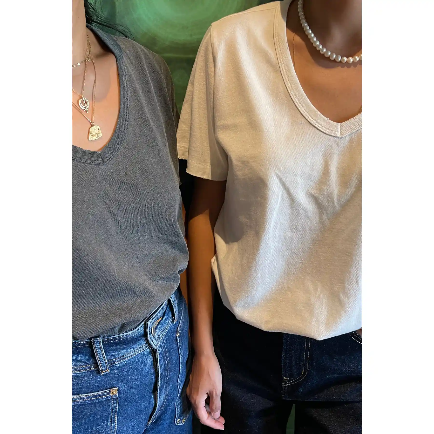 Le Bon Shoppe Womens La Vie Tee, vintage white - Image 4