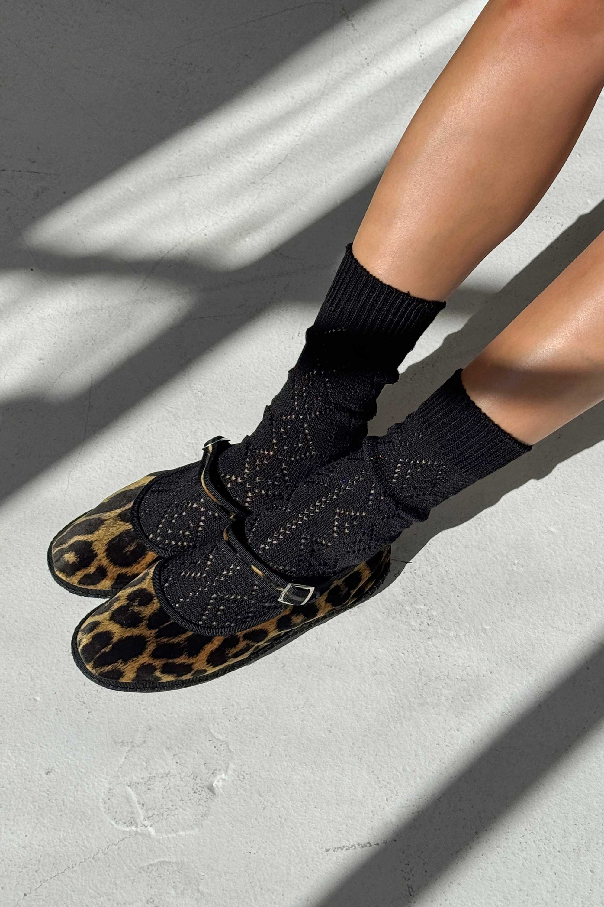 Le Bon Shoppe Modal Eyelet Socks, jet black - Image 2