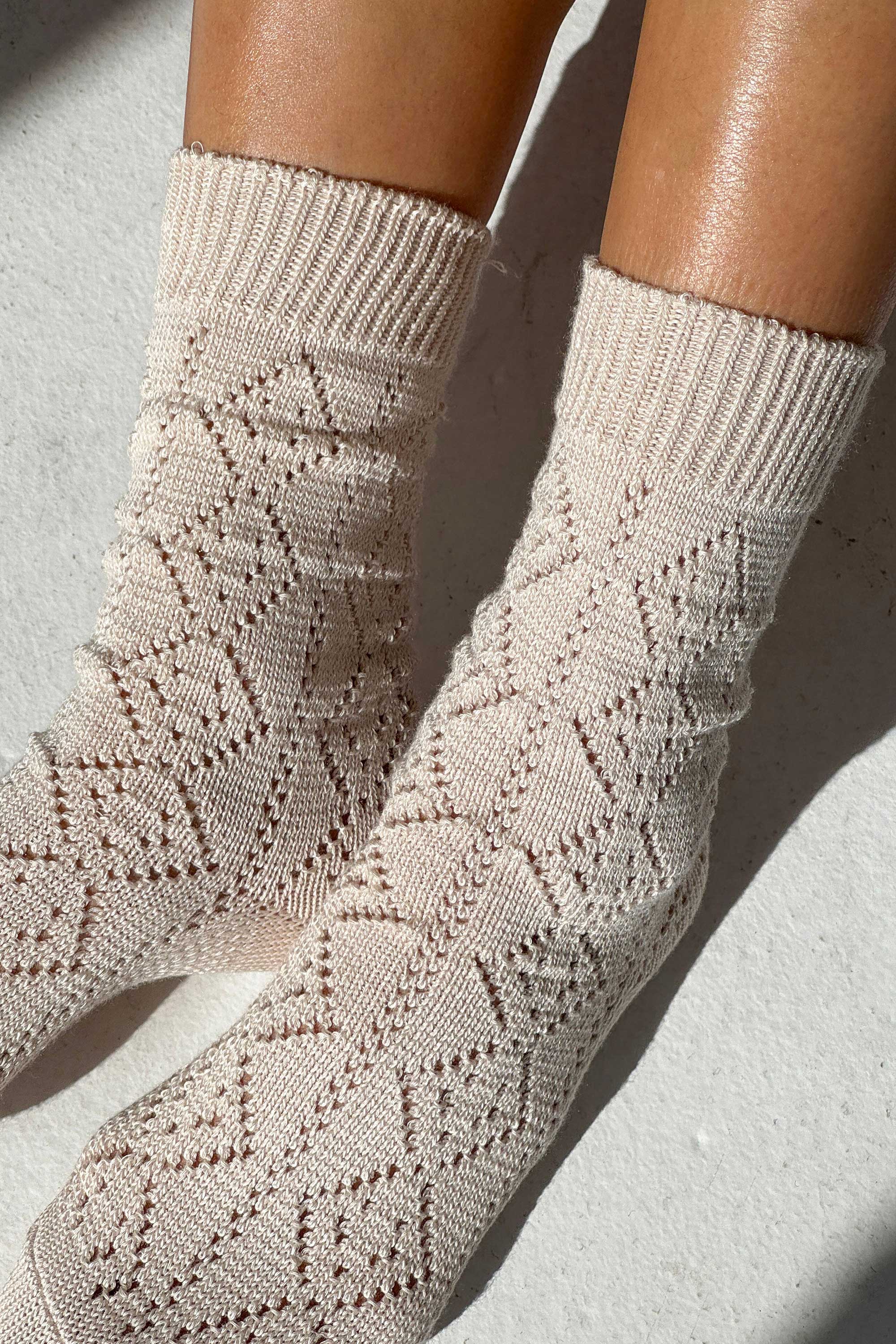 Le Bon Shoppe Modal Eyelet Socks, oyster - Image 3