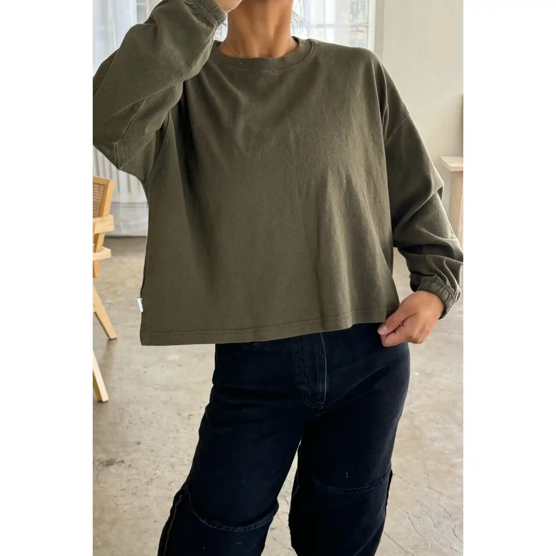 Le Bon Shoppe Womens Naturelle Tee, olive - Image 2