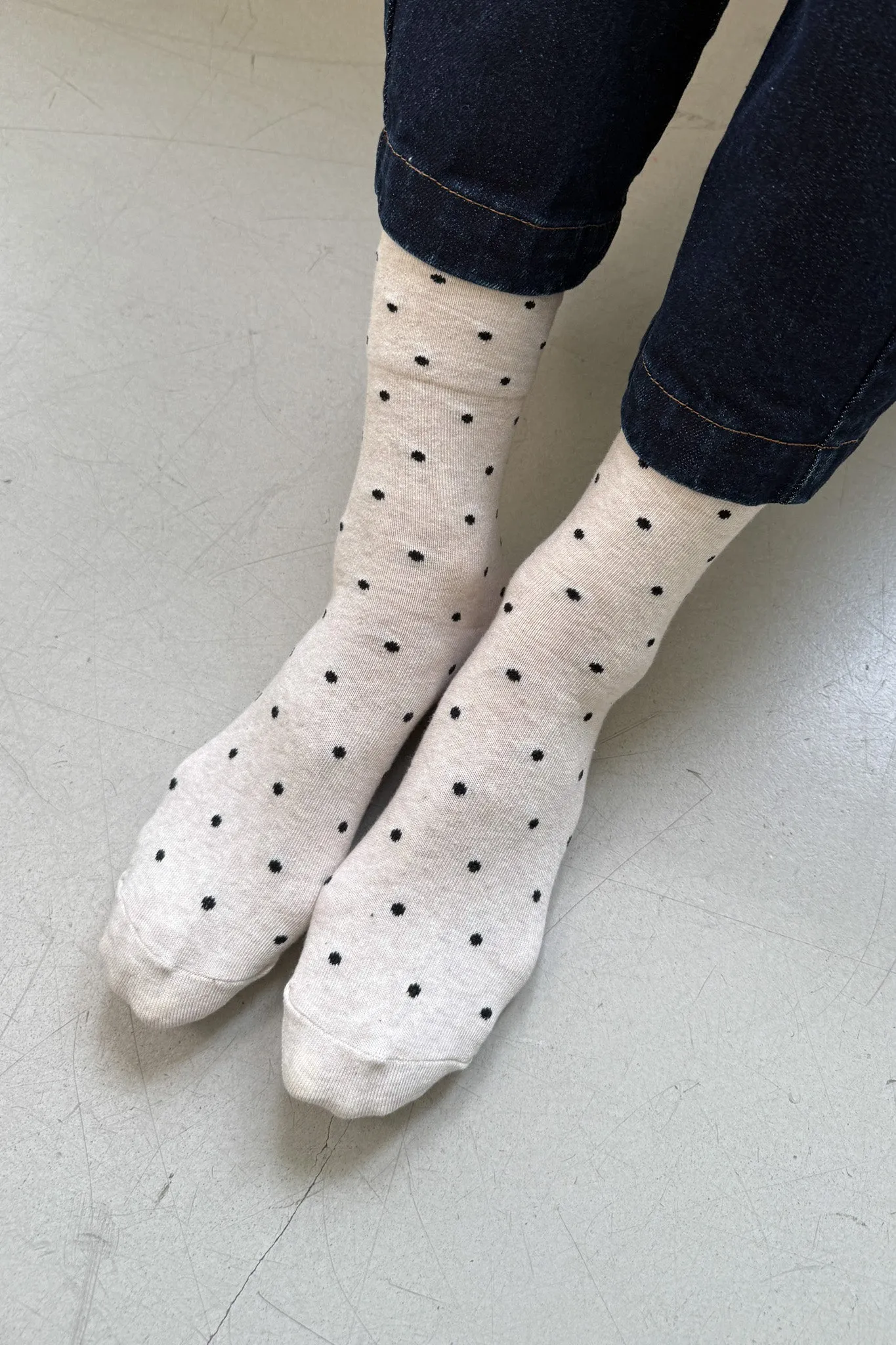 Le Bon Shoppe Sneaker Socks, polka dot - oatmeal / black