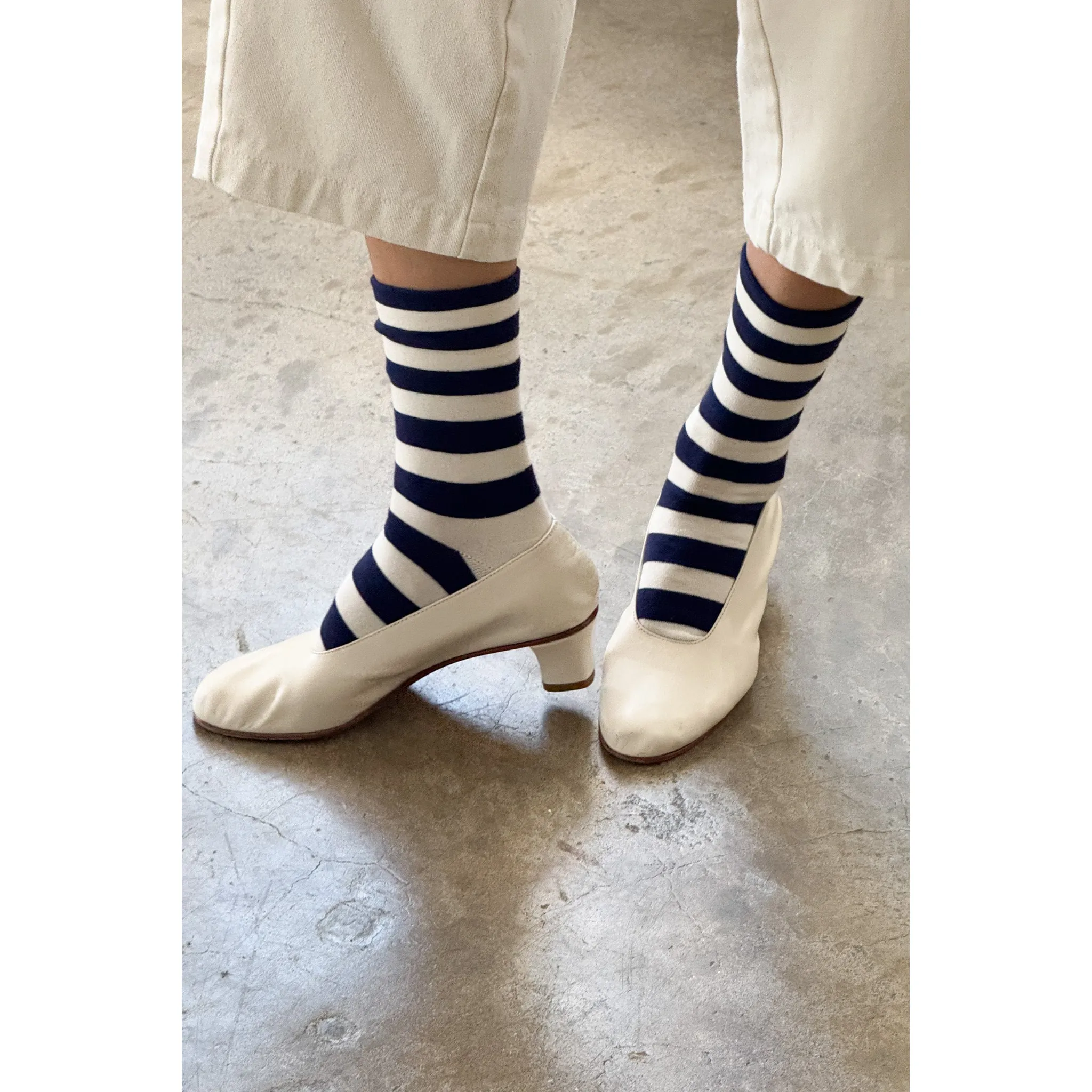 Le Bon Shoppe Wally Socks, wide / navy stripe - Image 3
