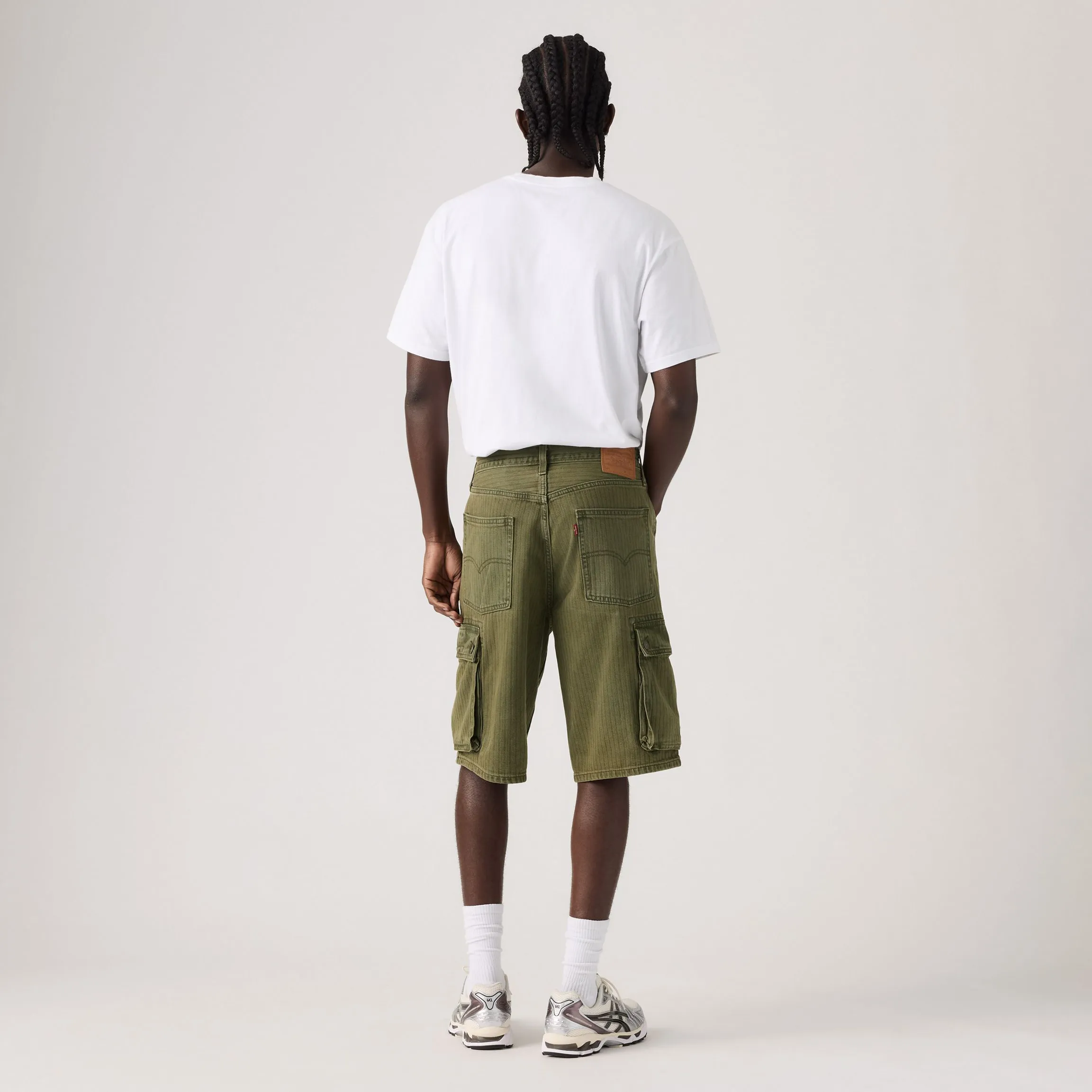 Levi's 478 Baggy Cargo Shorts, forest badge - Image 4