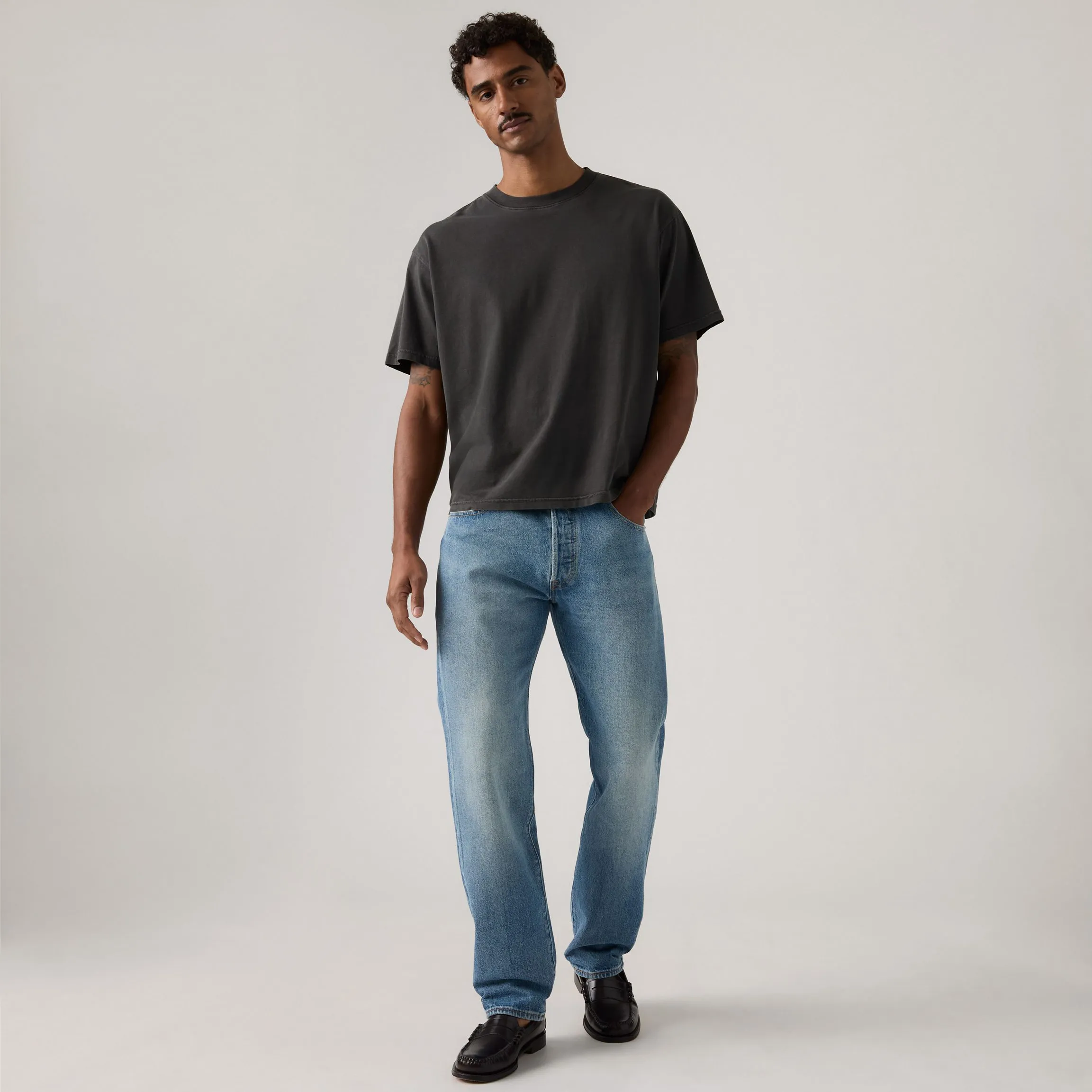 Levi's 501® Relaxed Denim, road work - Image 4