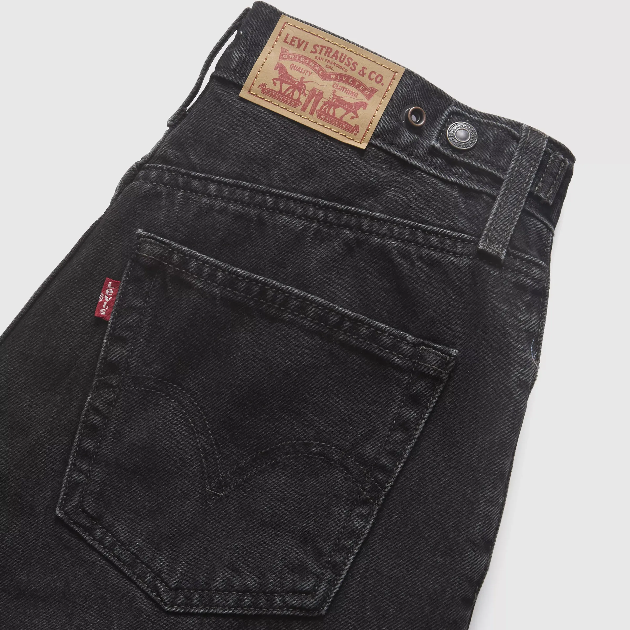 Levi's Womens Cinch Mid-Thigh Short, open mind - Image 8