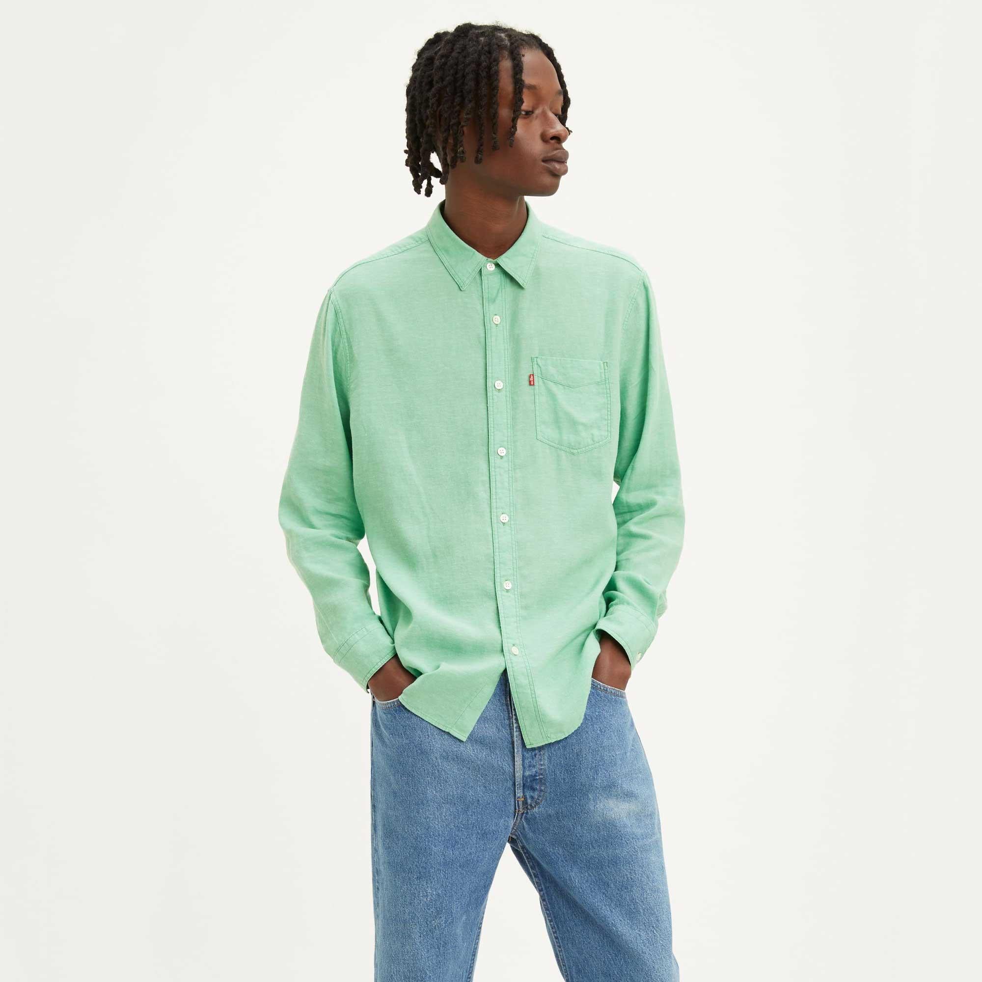 Levi's Men's Sunset 1 Pocket Standard shirt - Image 2