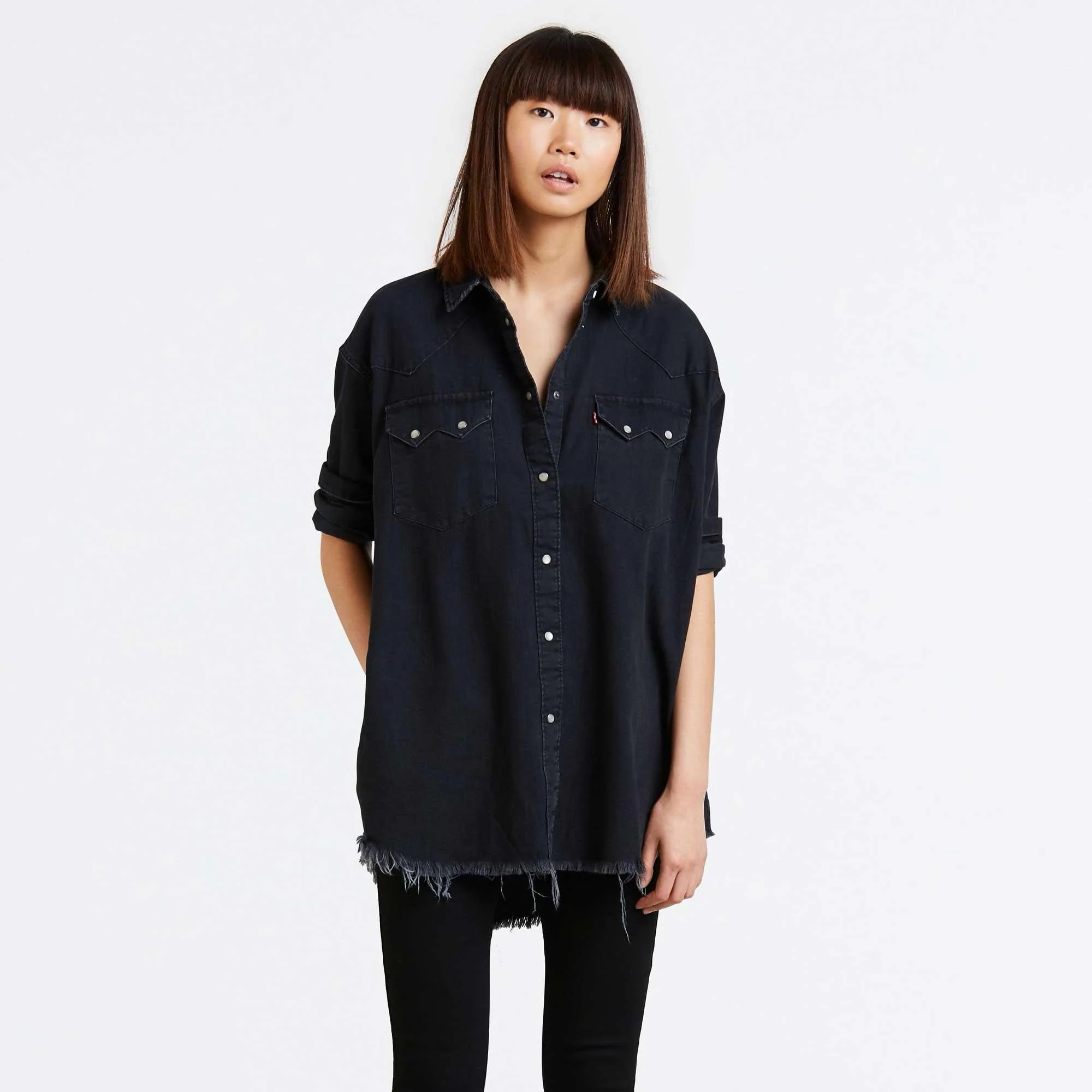Levi's Women's Oversize Sawtooth shirt - Image 2