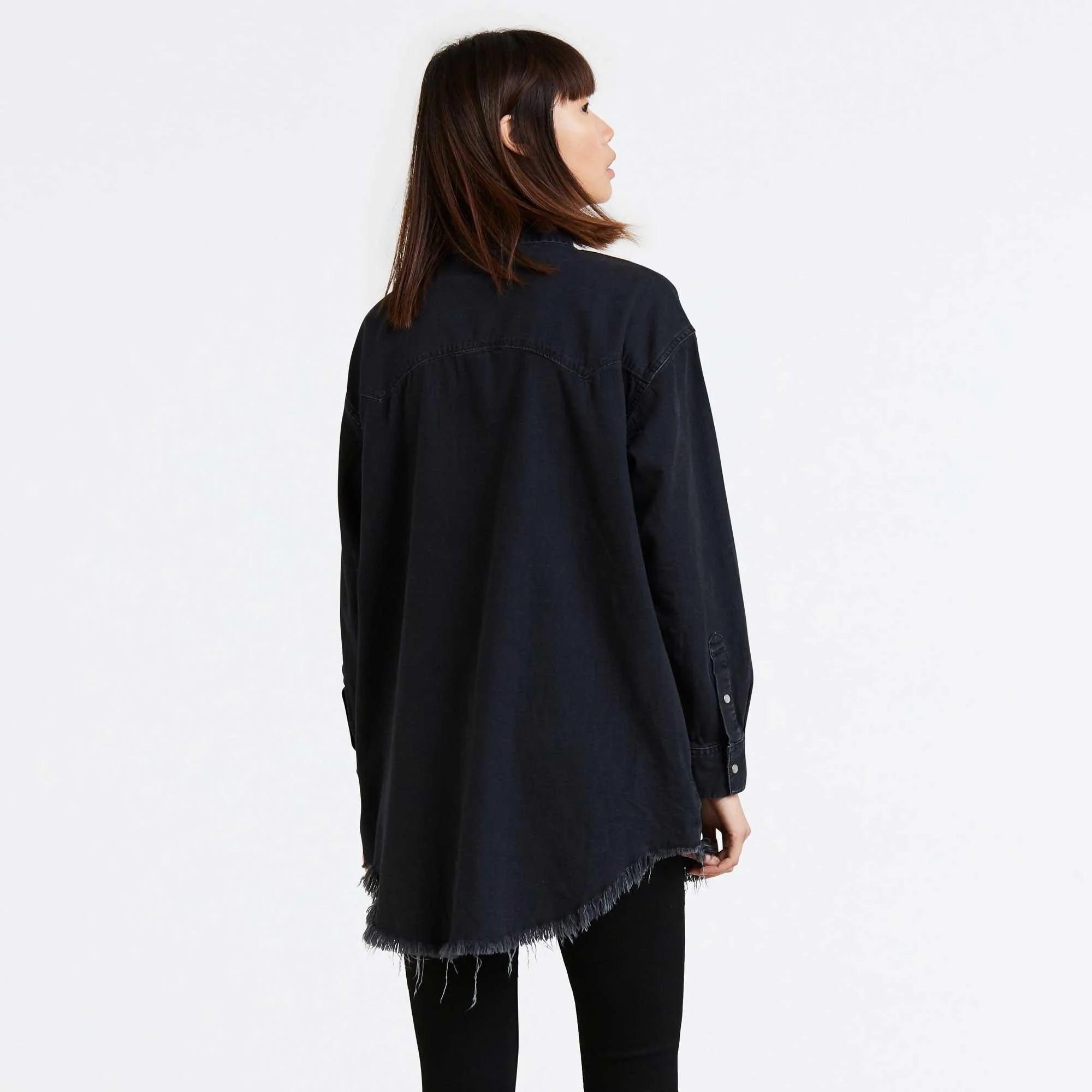 Levi's Women's Oversize Sawtooth shirt - Image 3