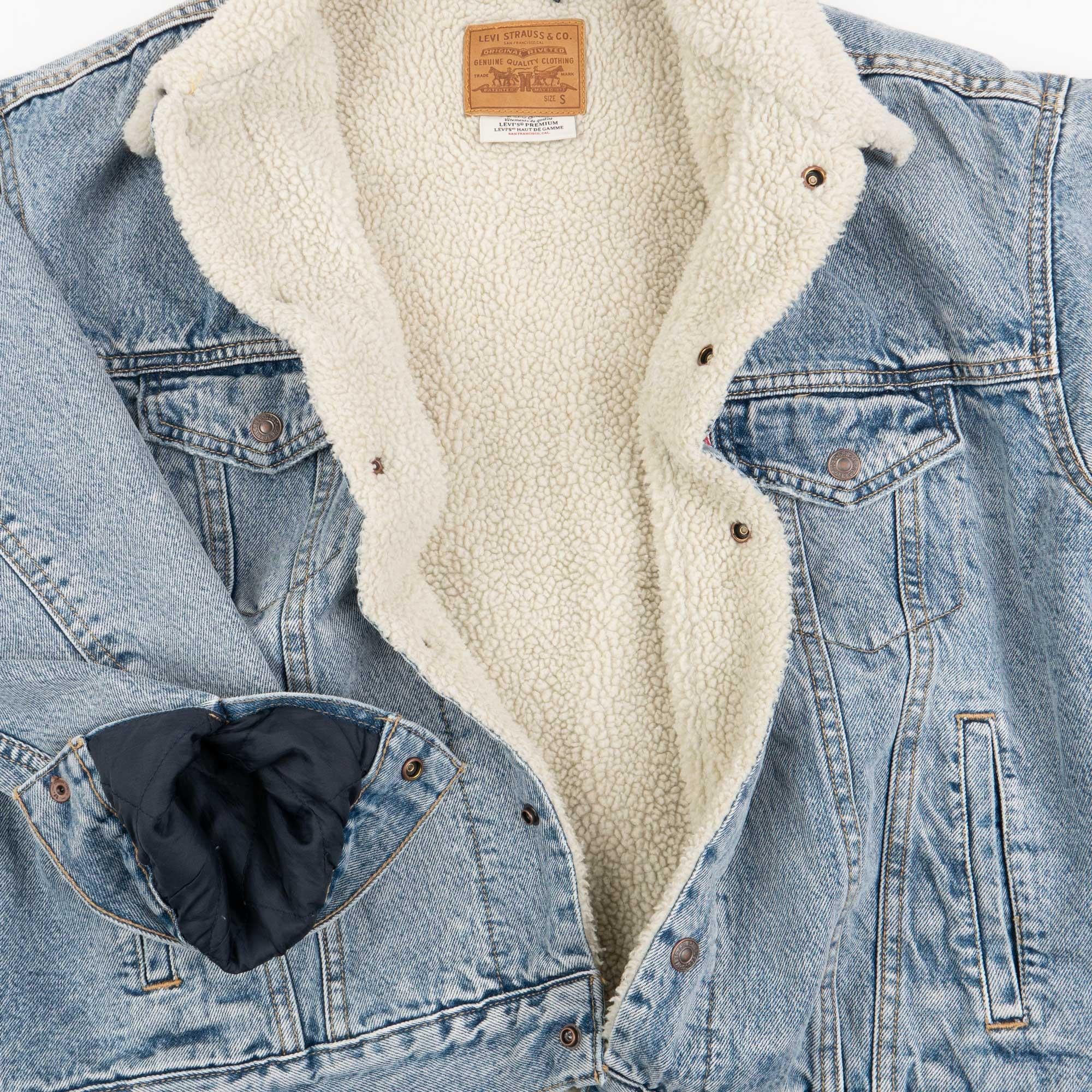 Levi's Womens Dad Sherpa Trucker - Image 4
