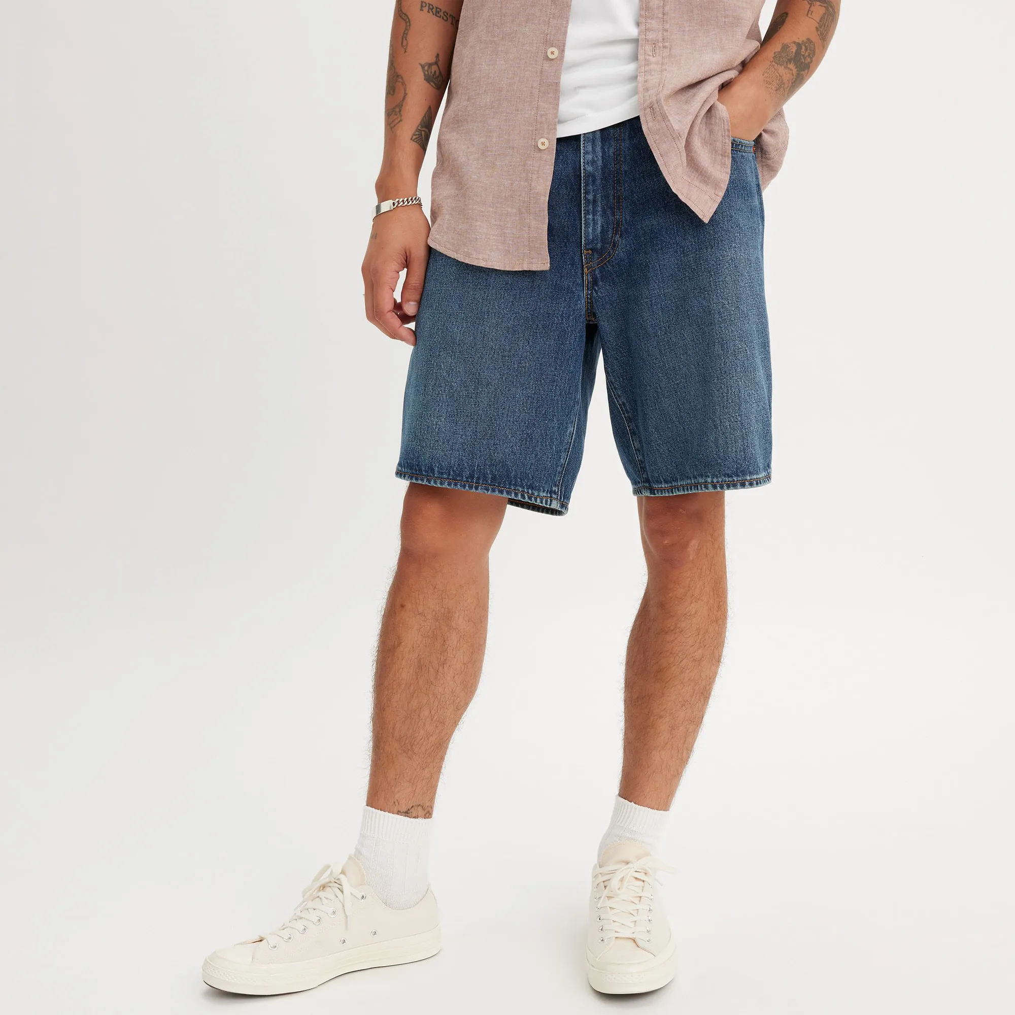 Levi's 468 Loose Shorts, picnic & friends - Image 2