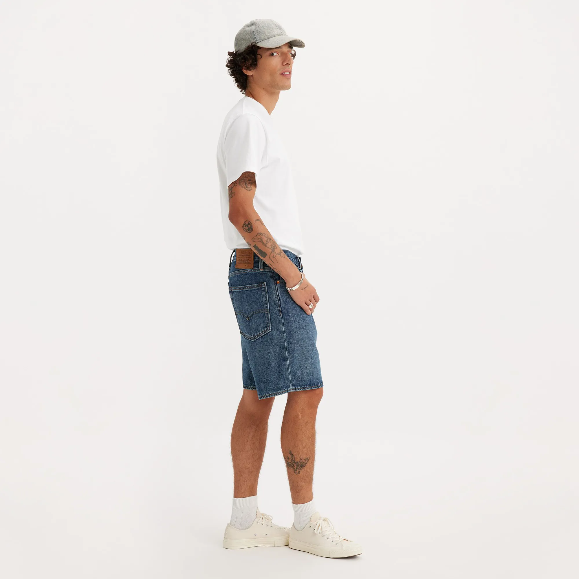Levi's 468 Loose Shorts, picnic & friends - Image 4