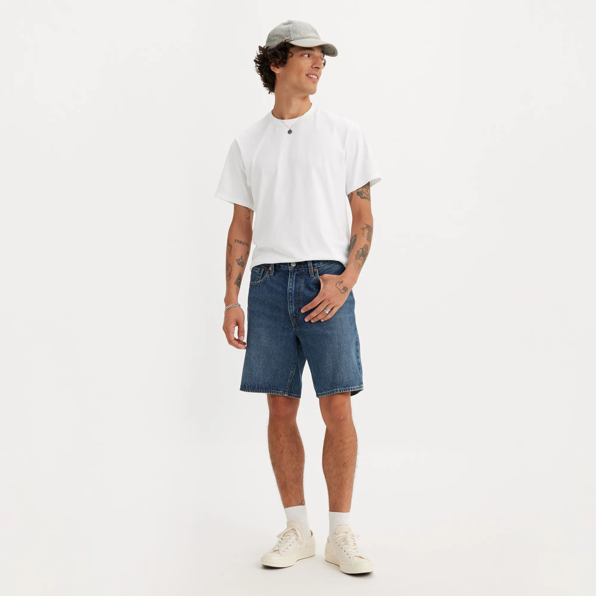 Levi's 468 Loose Shorts, picnic & friends - Image 5