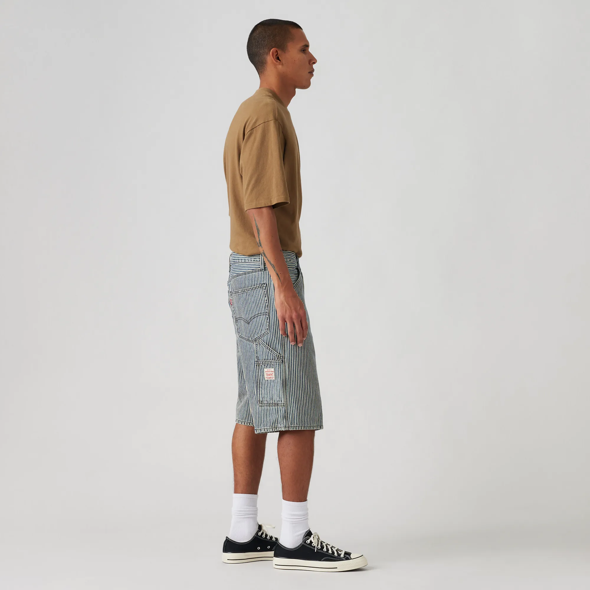 Levi's 568 Loose Carpenter Shorts, aged railroad stripe - Image 4