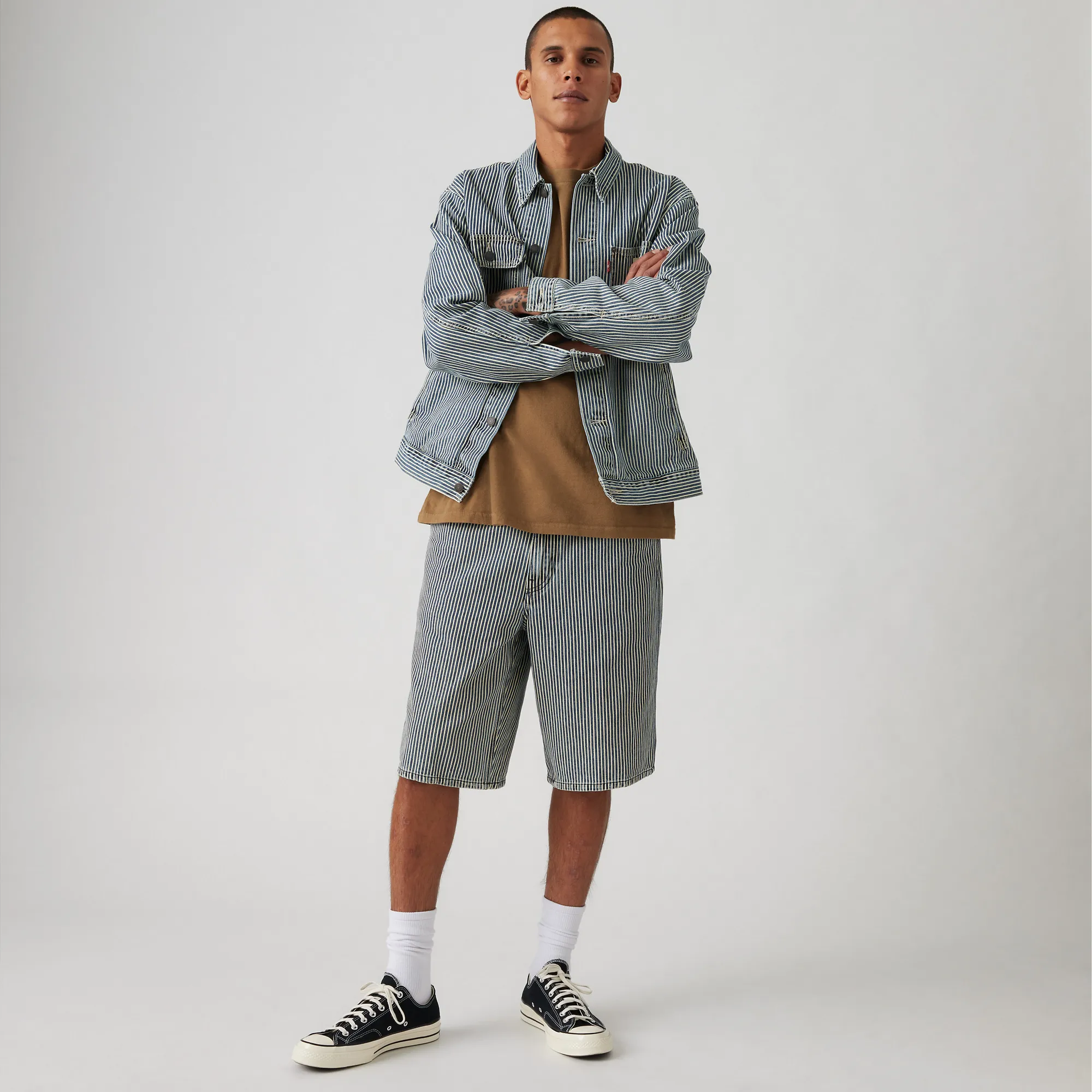 Levi's 568 Loose Carpenter Shorts, aged railroad stripe - Image 6