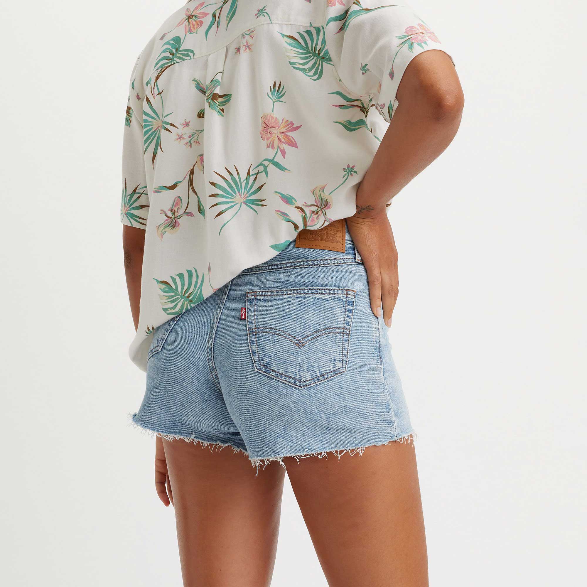Levi's Womens 80S Mom Short, make a difference - Image 2