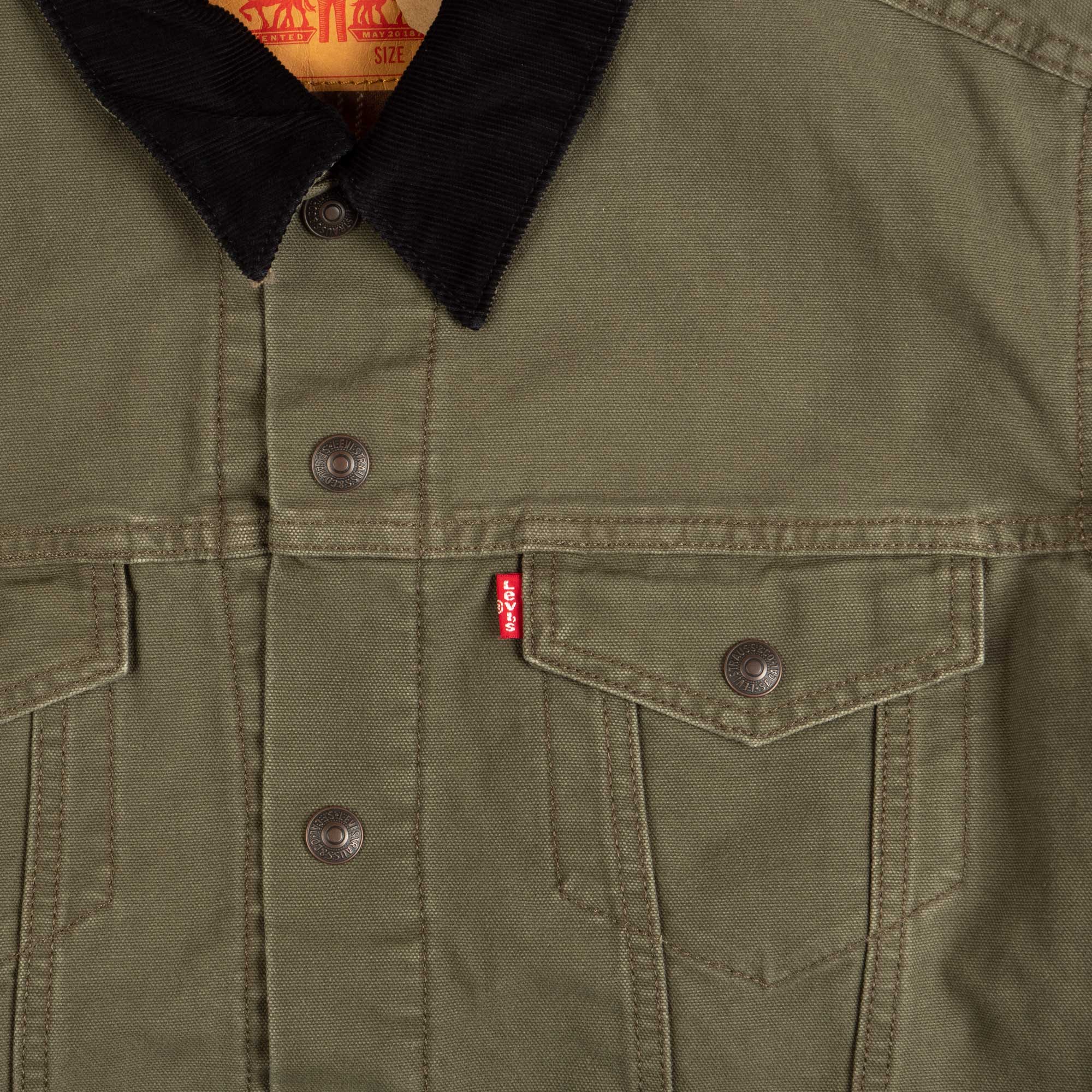 Levi's Lined Trucker Jacket - Image 4