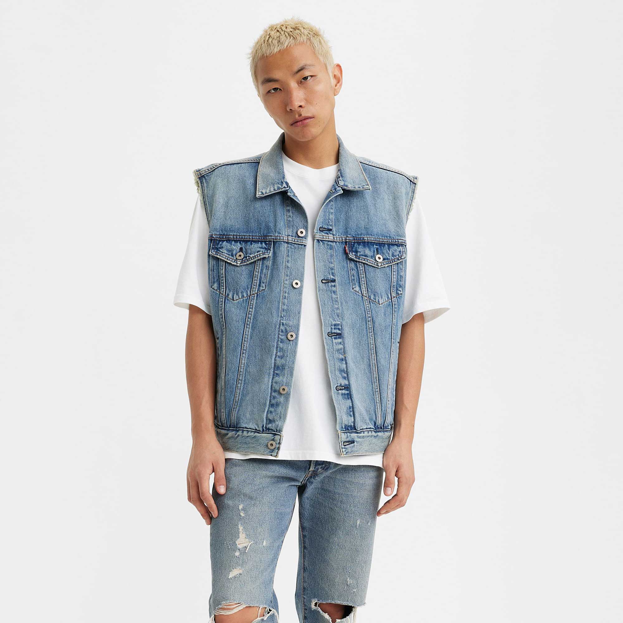 Levi's Relaxed Trucker Vest, kentucky blue vest