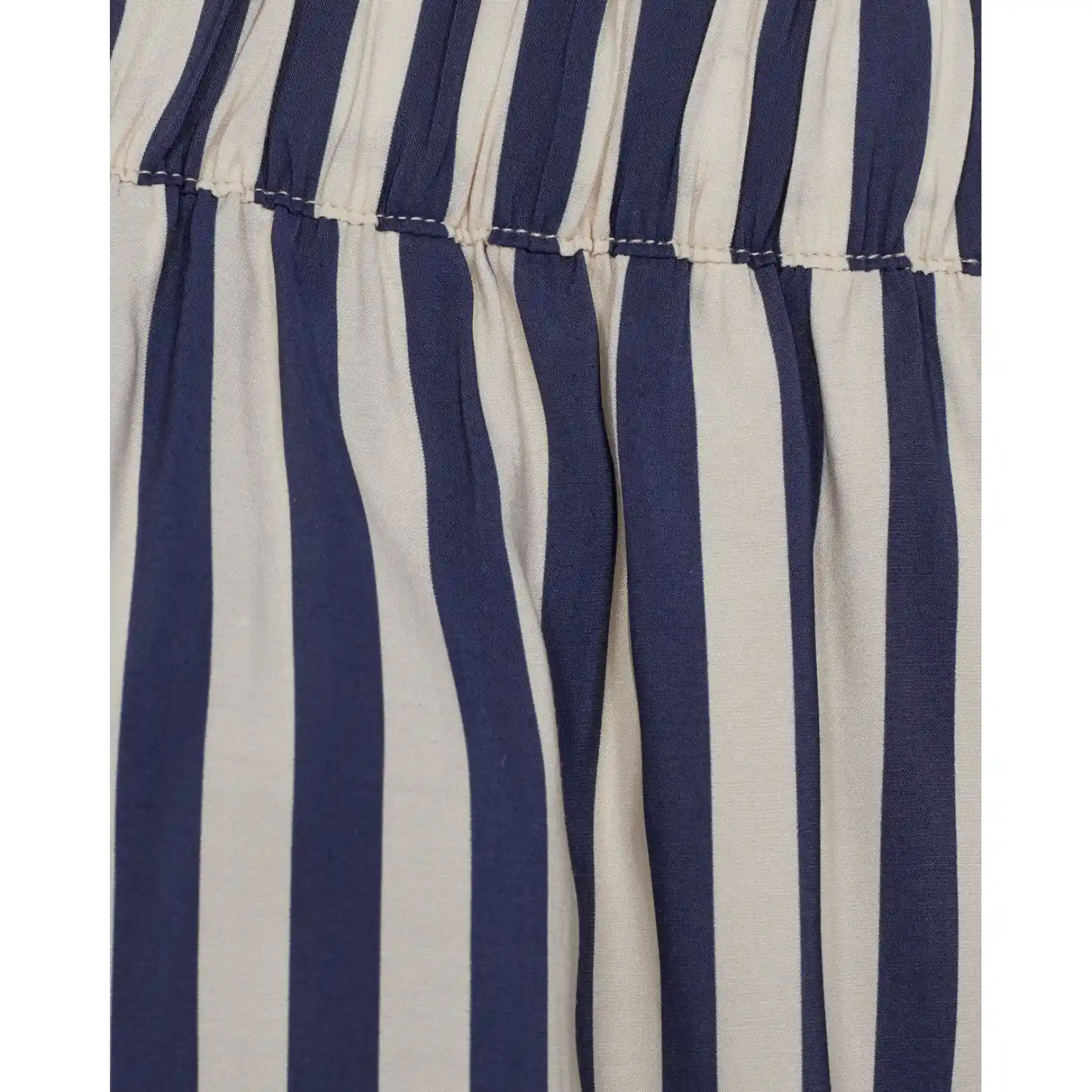 Minimum Womens Acazia Shorts, medieval blue - Image 3