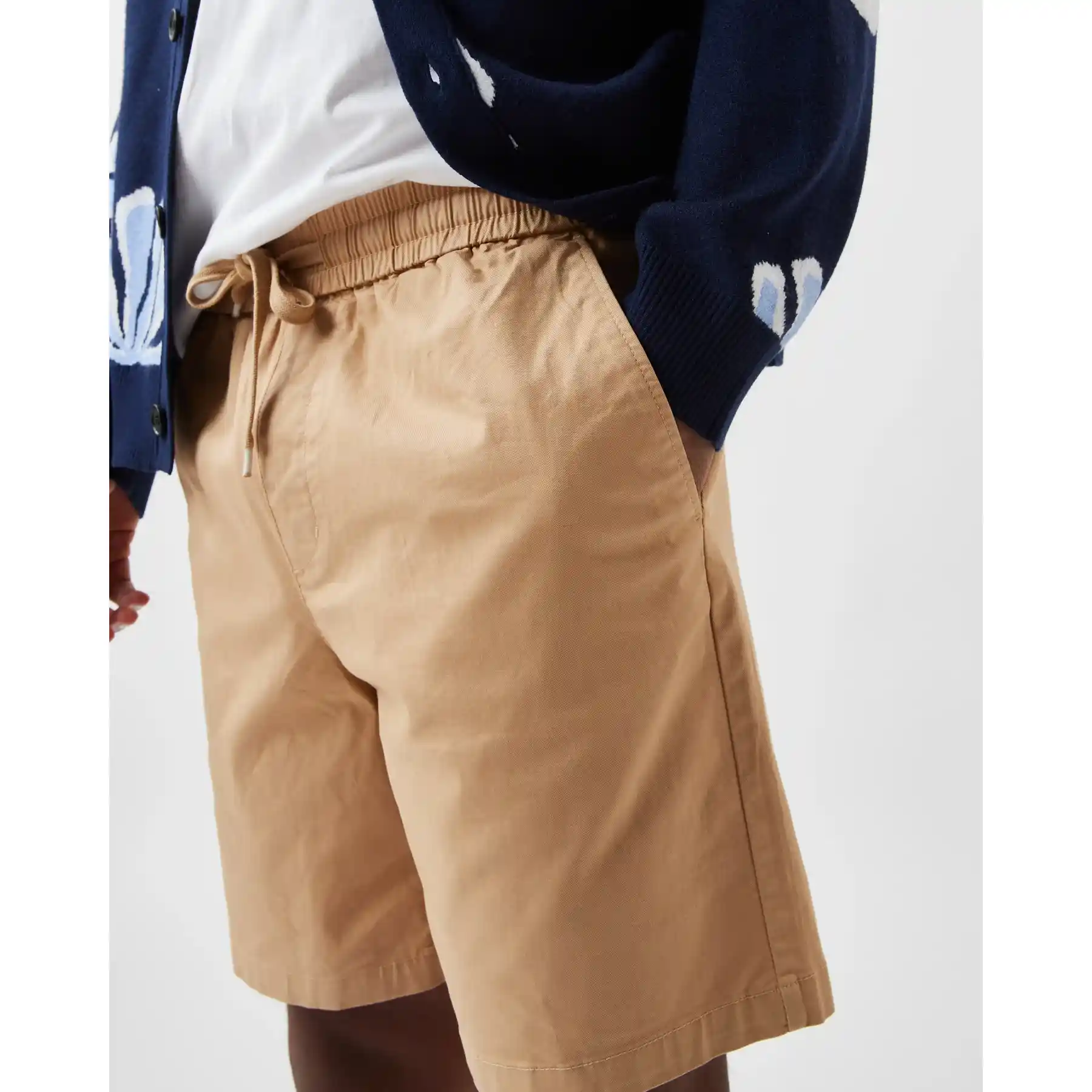 Minimum Jennus Shorts, curds & whey - Image 4
