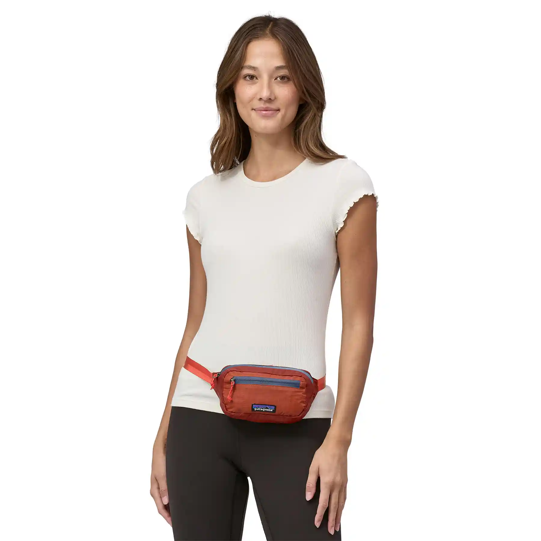 Patagonia Ultralight Black Hole Mini Hip Pack, mangrove red - Image 3