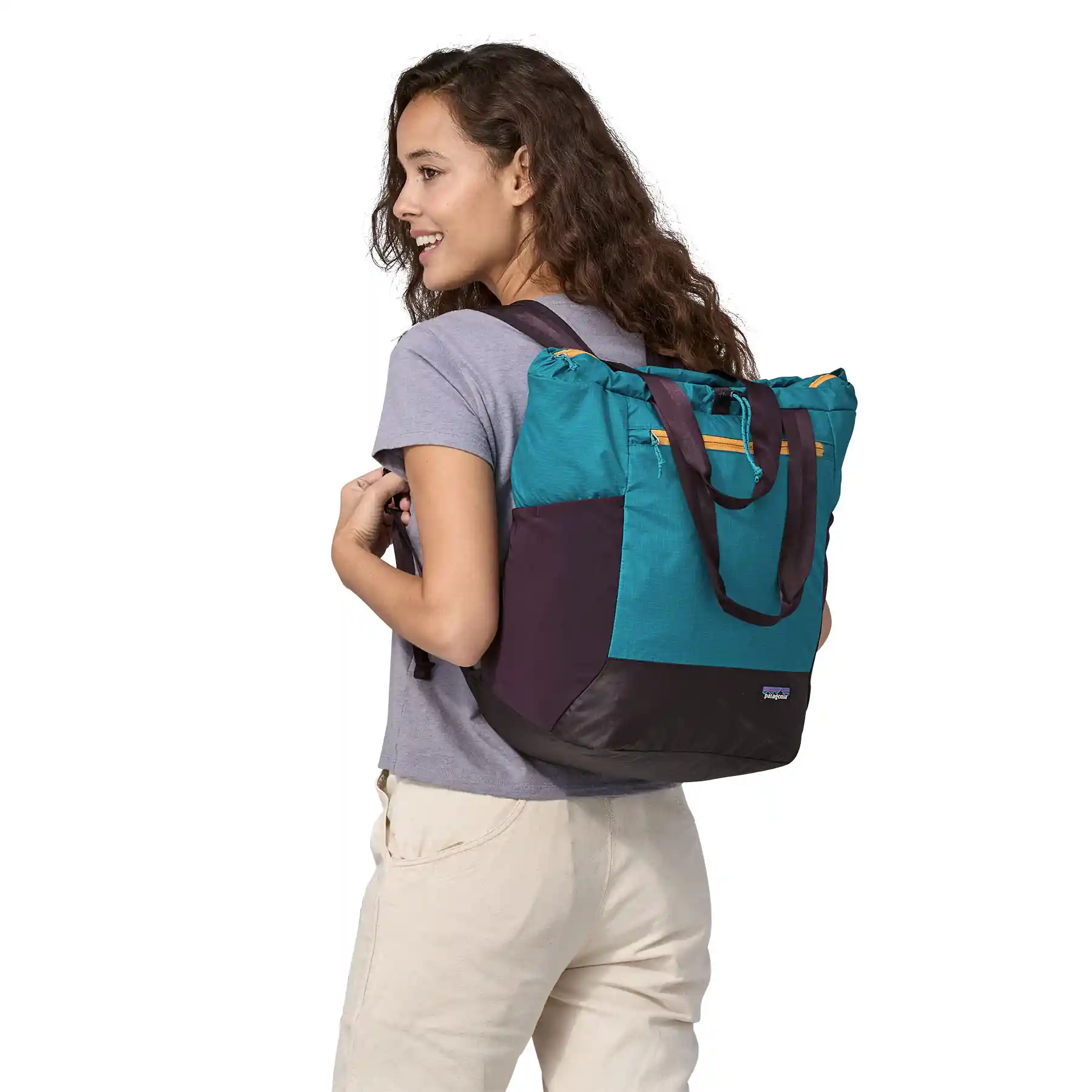 Patagonia Ultralight Black Hole Tote Pack, obsidian plum - Image 2